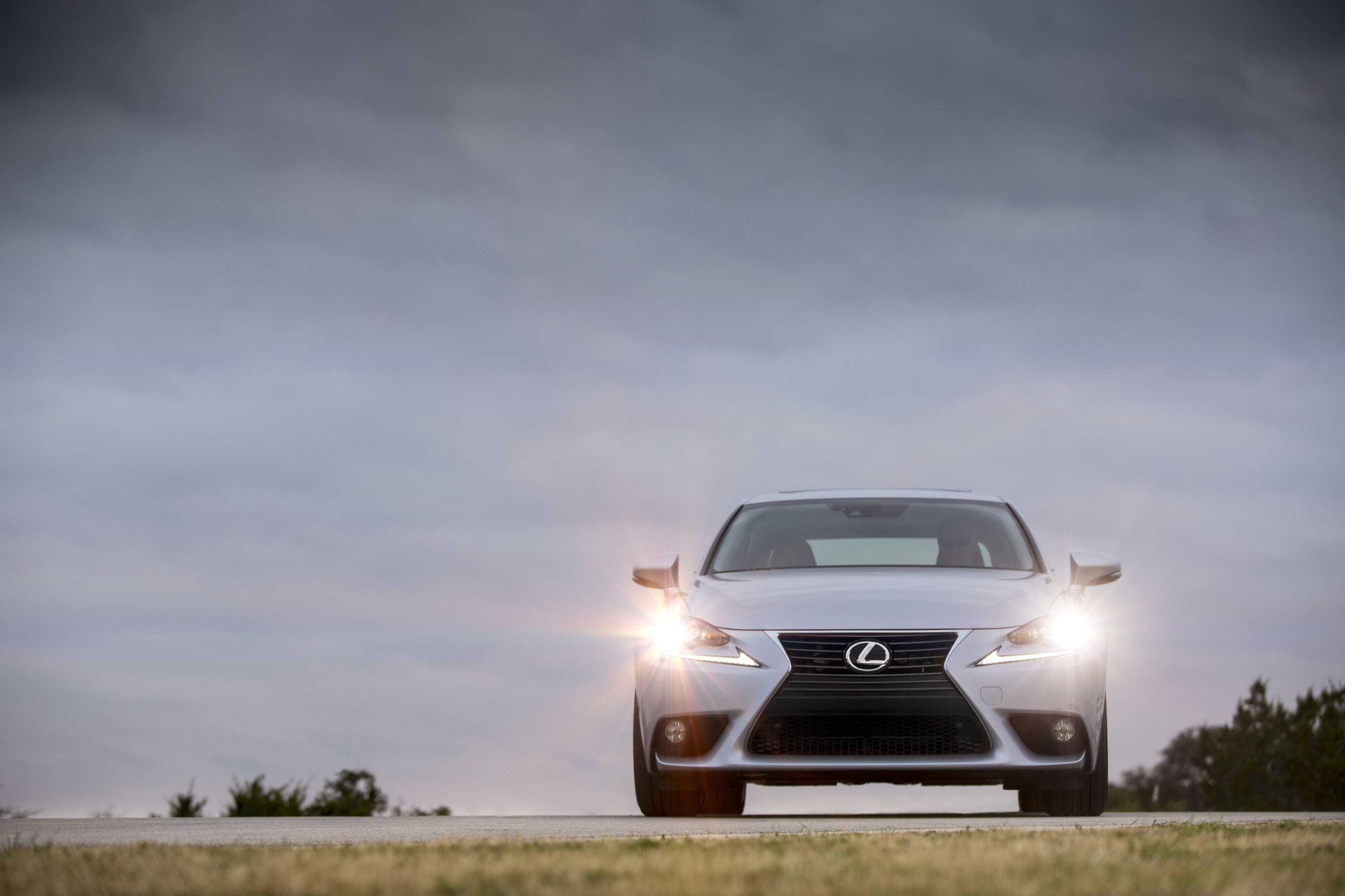 Lexus IS photo #15