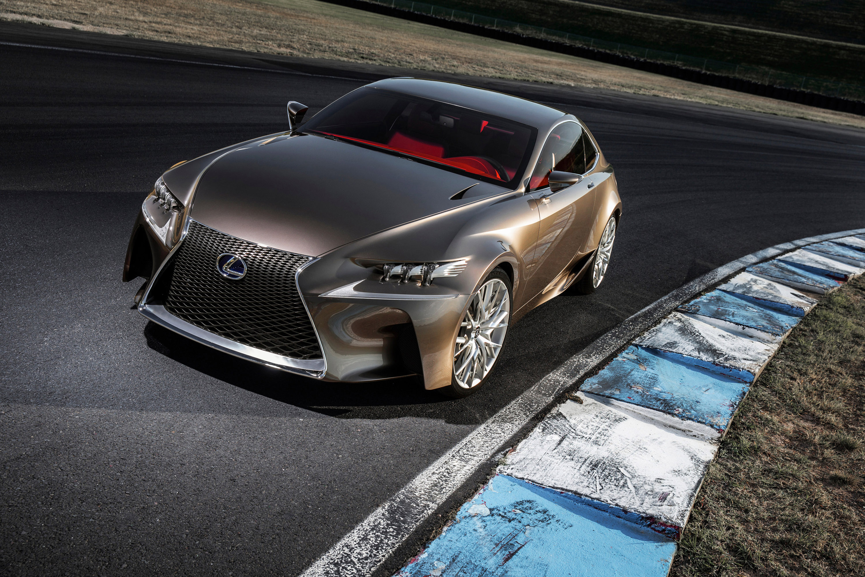 Lexus LF-CC photo #1