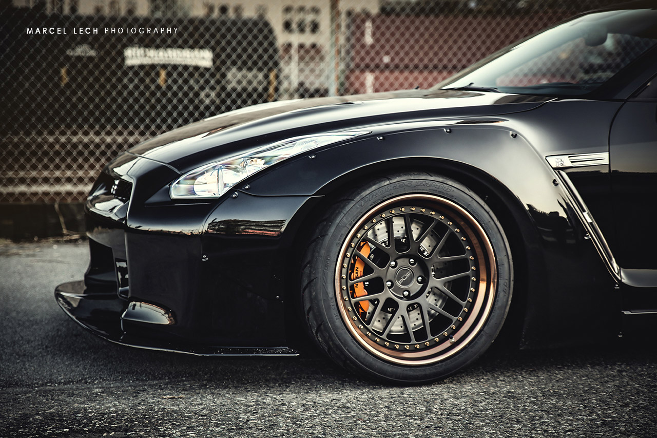 Liberty Walk Nissan GTR photo #19