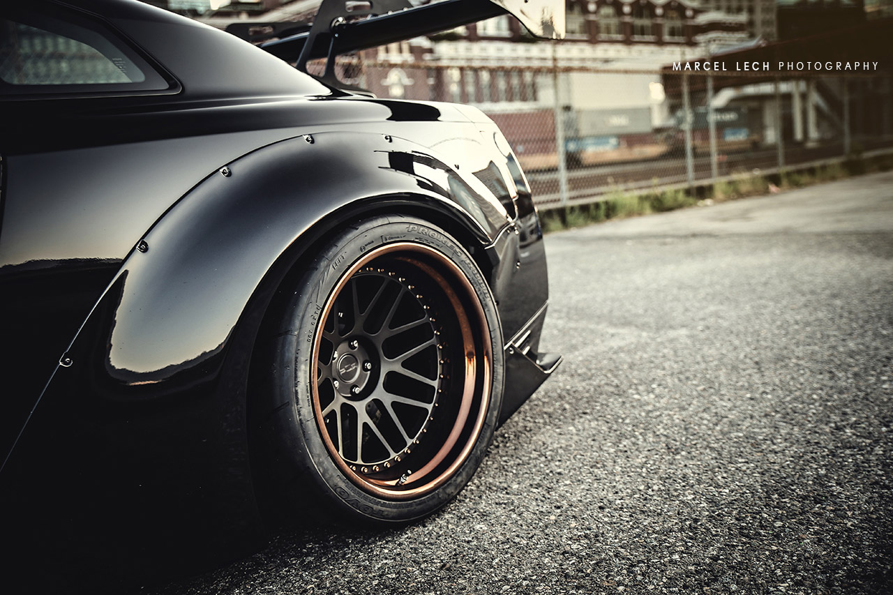 Liberty Walk Nissan GTR photo #21