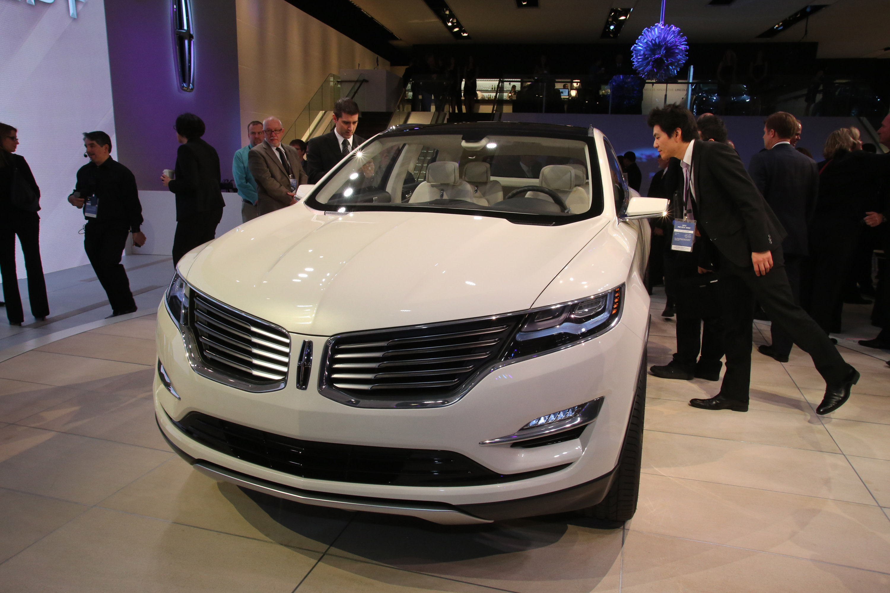 Lincoln MKC Concept photo #2