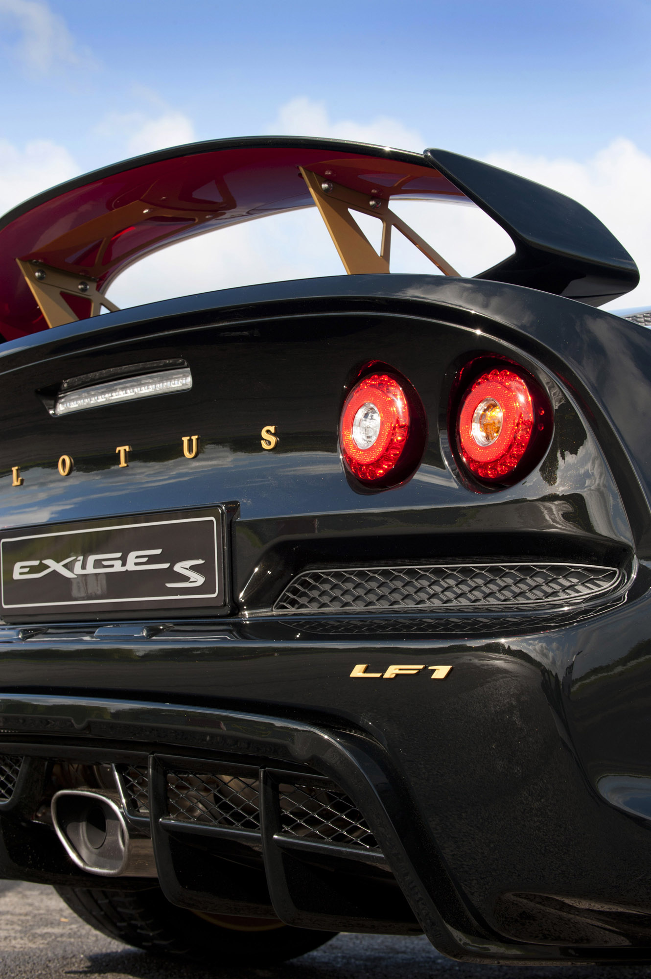 Lotus Exige LF1 photo #17