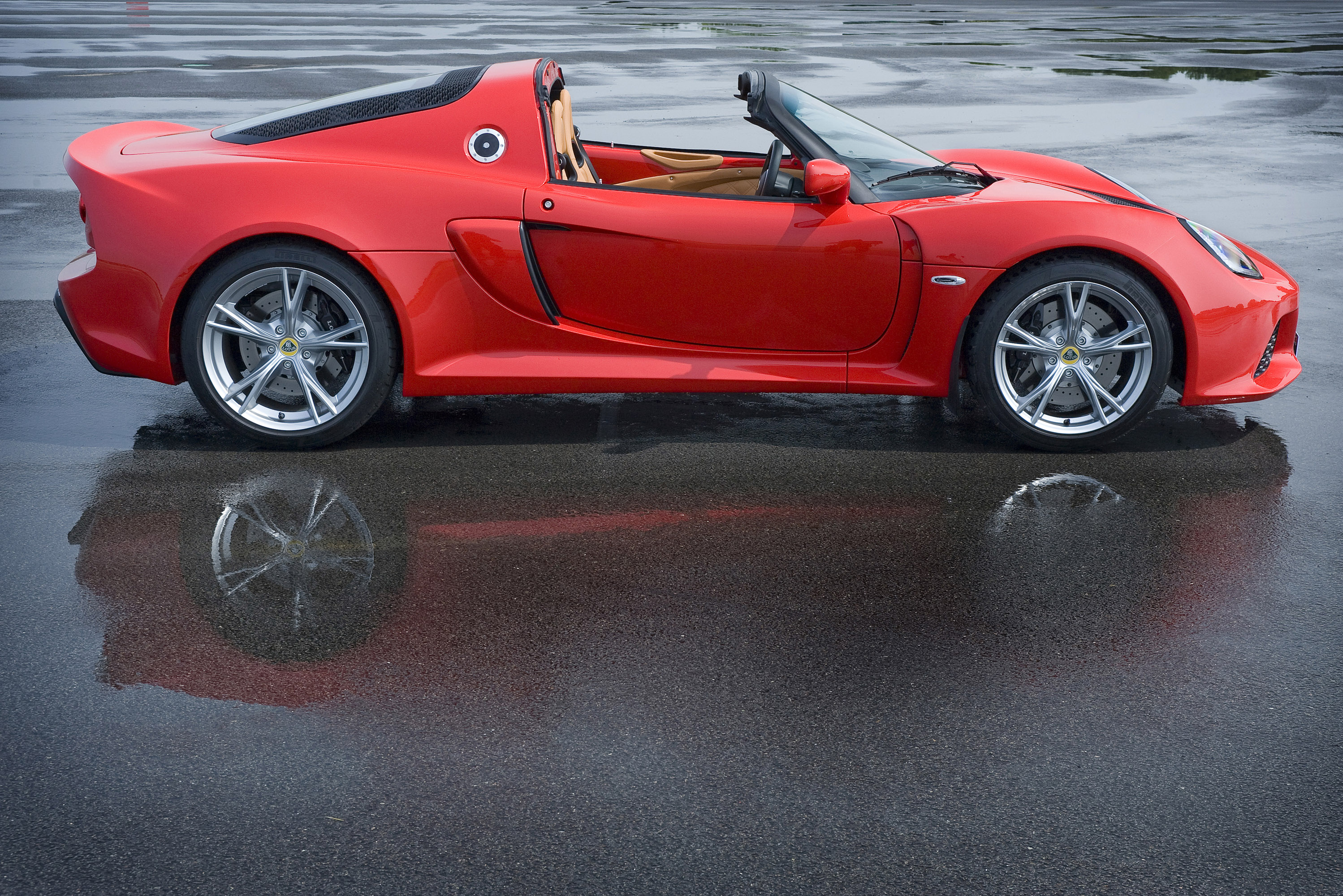 Lotus Exige S Roadster photo #27