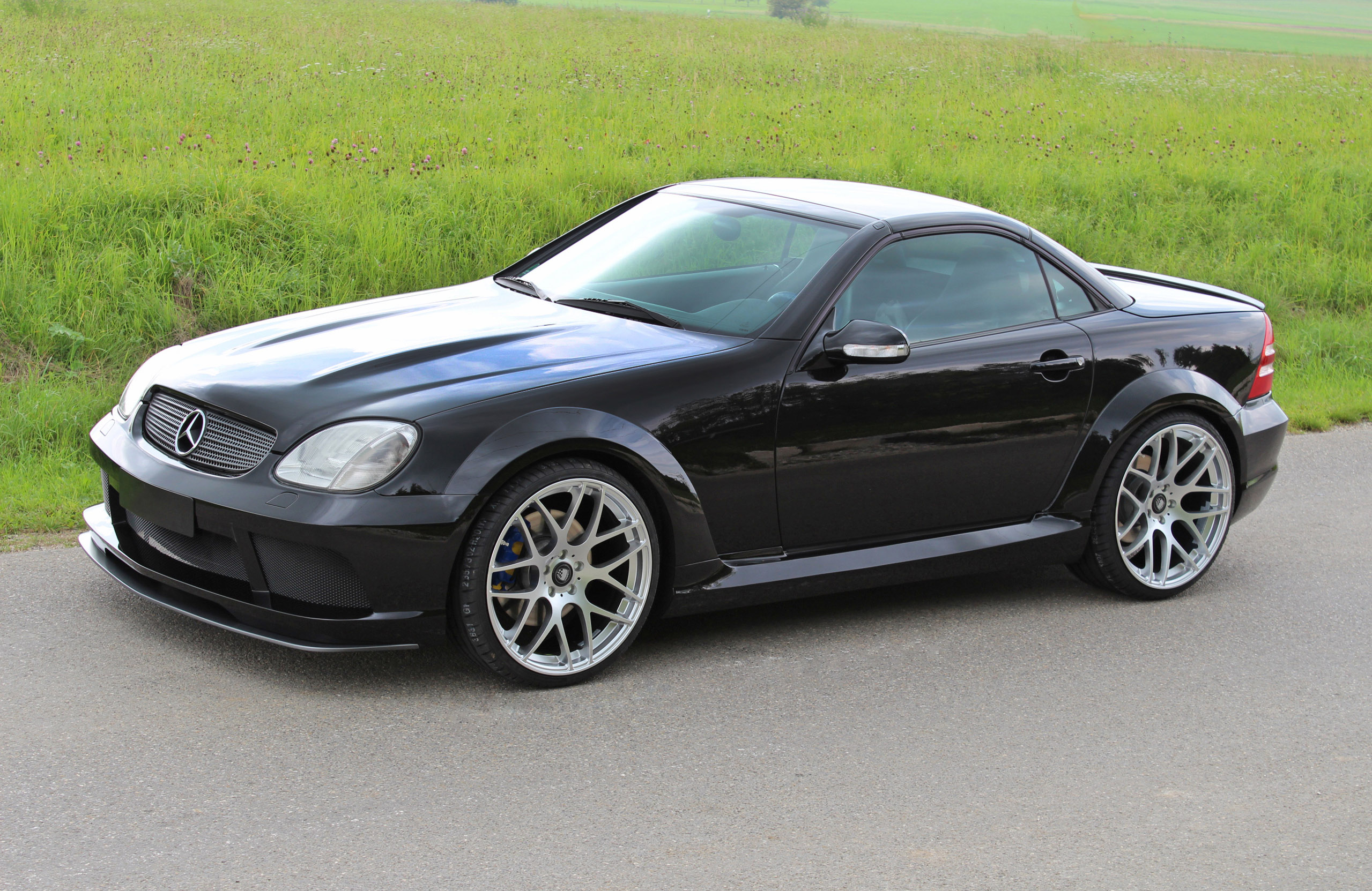 Обои на рабочий стол Mercedes SLK r170