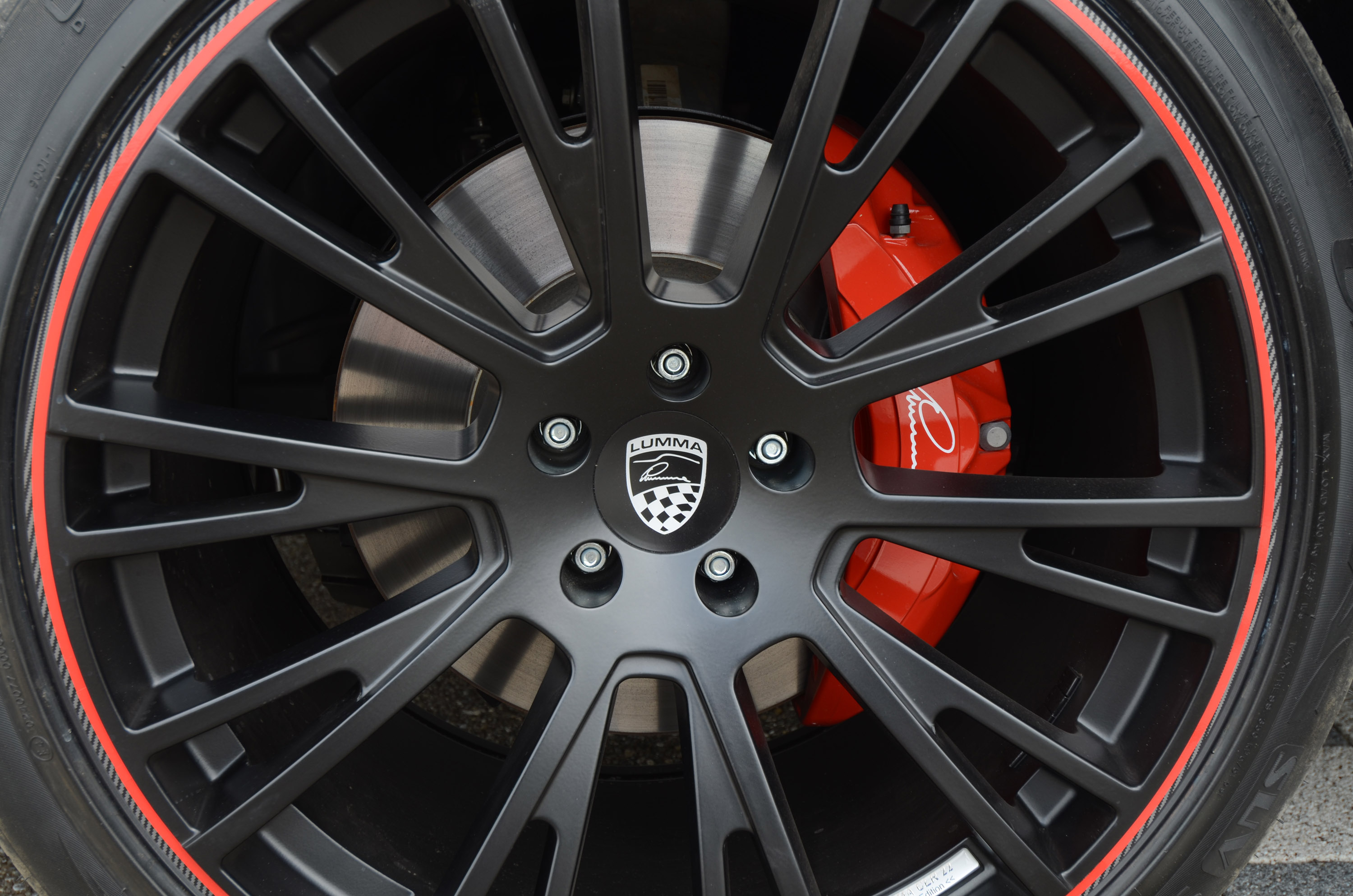 Lumma Design Range Rover CLR R Carbon photo #16