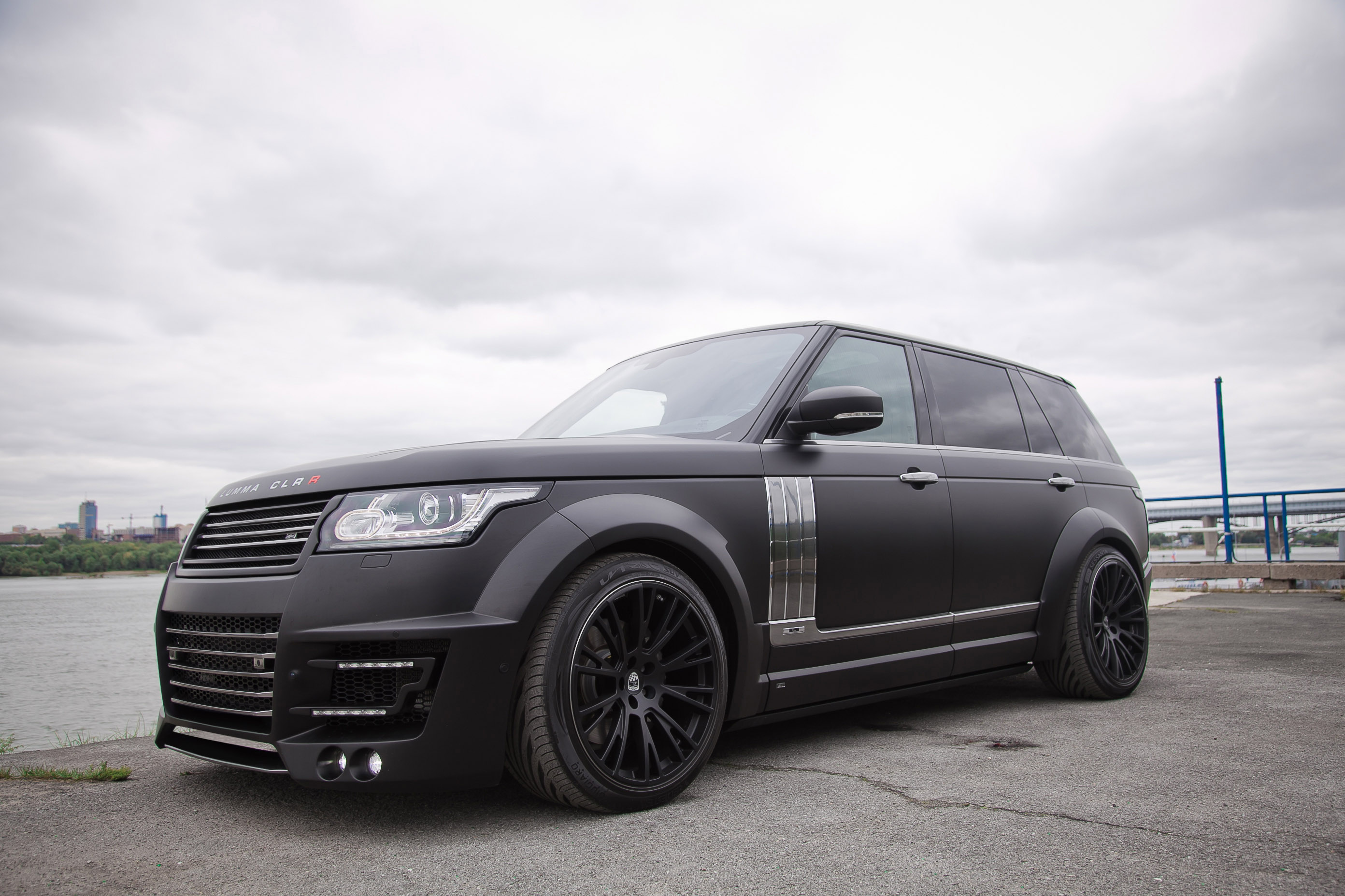 Lumma Design Range Rover LWB CLR R photo #1