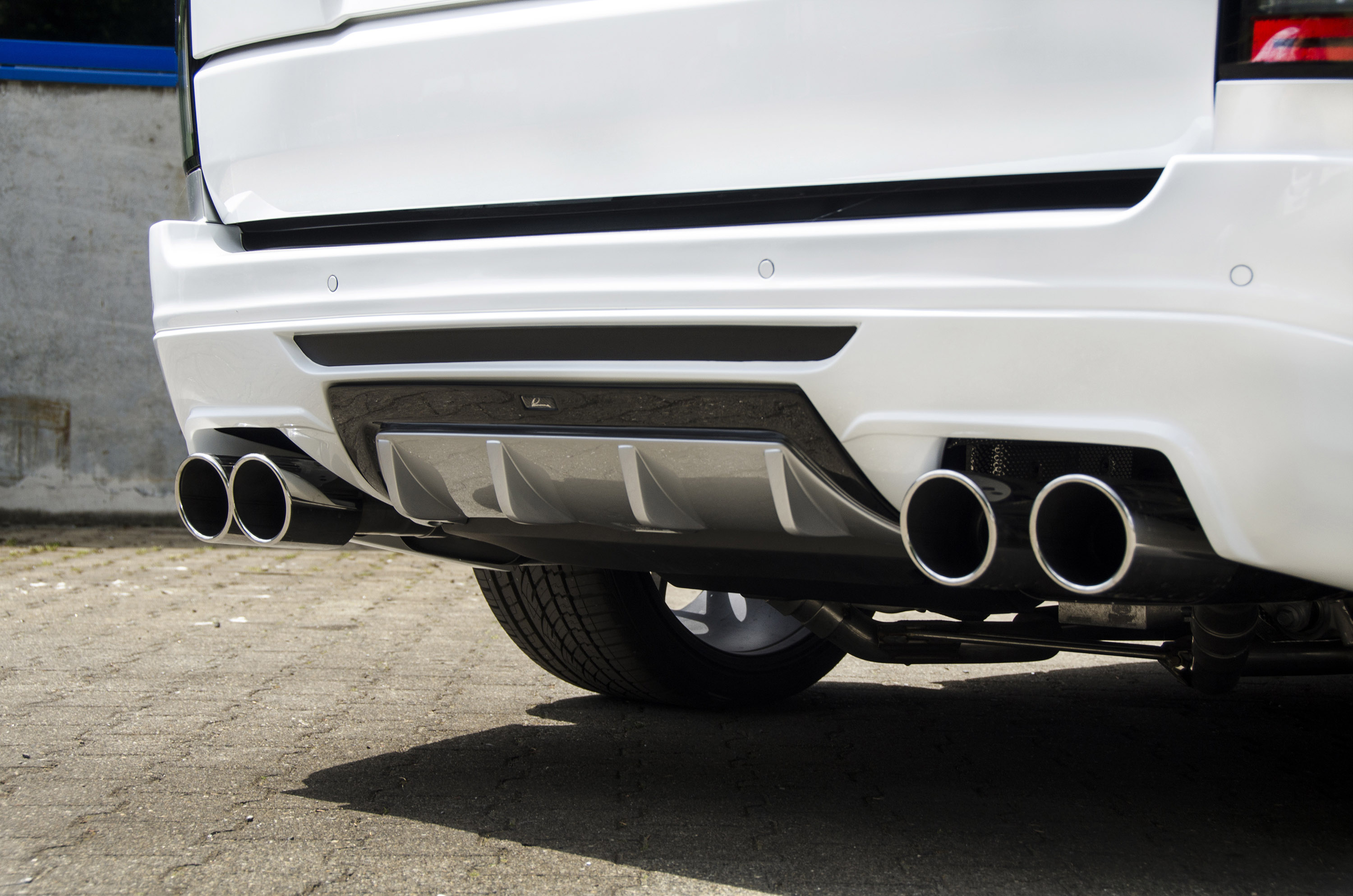 Lumma Design Range Rover Vogue CLR SR photo #26