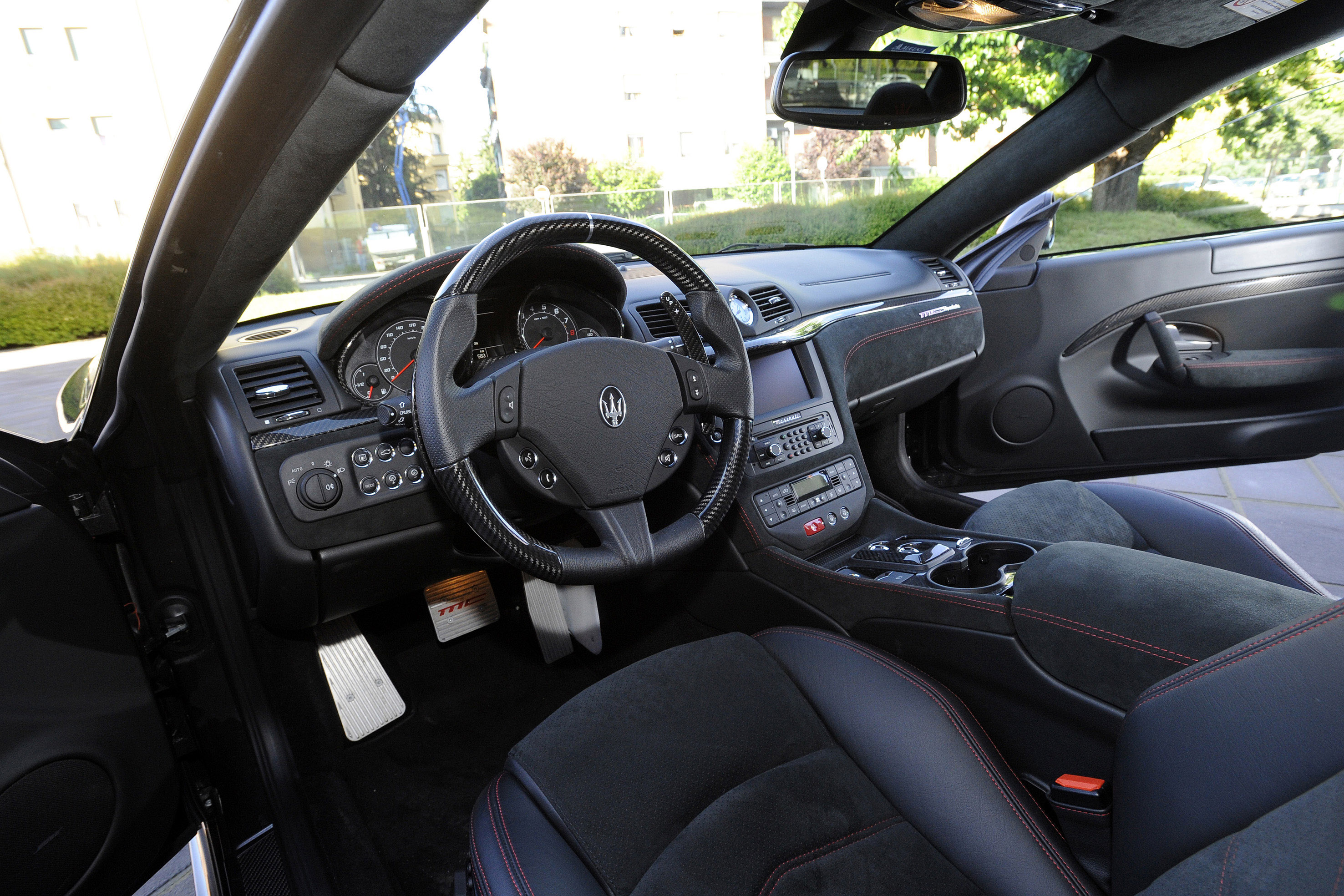 Maserati GranTurismo MC Stradale photo #31