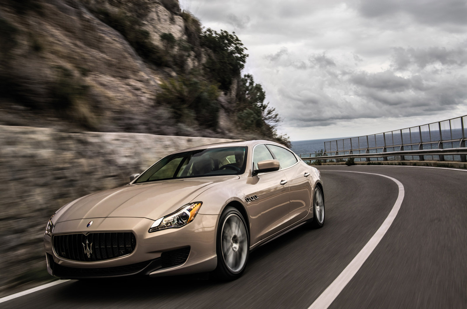 Maserati Quattroporte photo #2