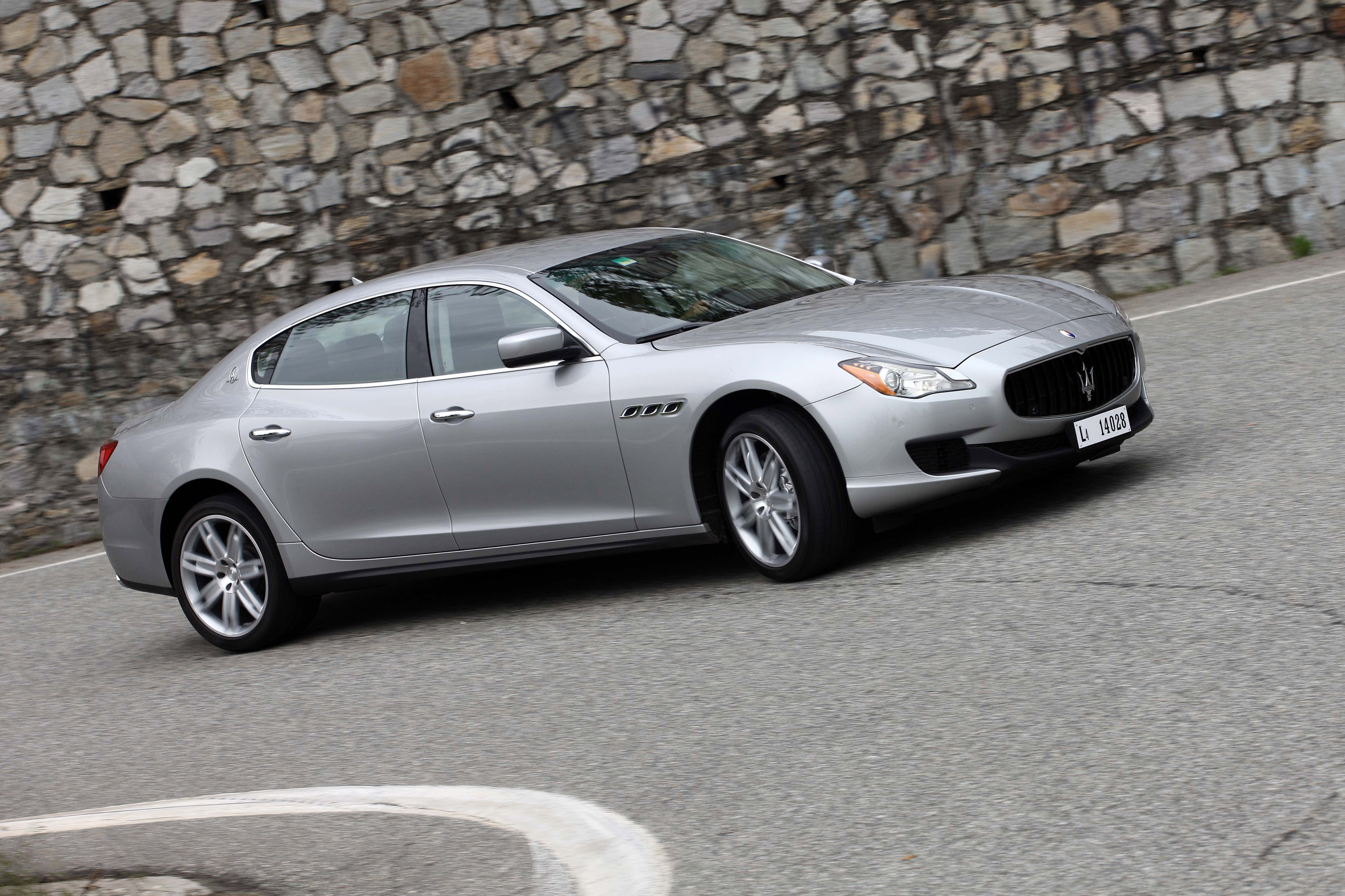 Maserati Quattroporte photo #22
