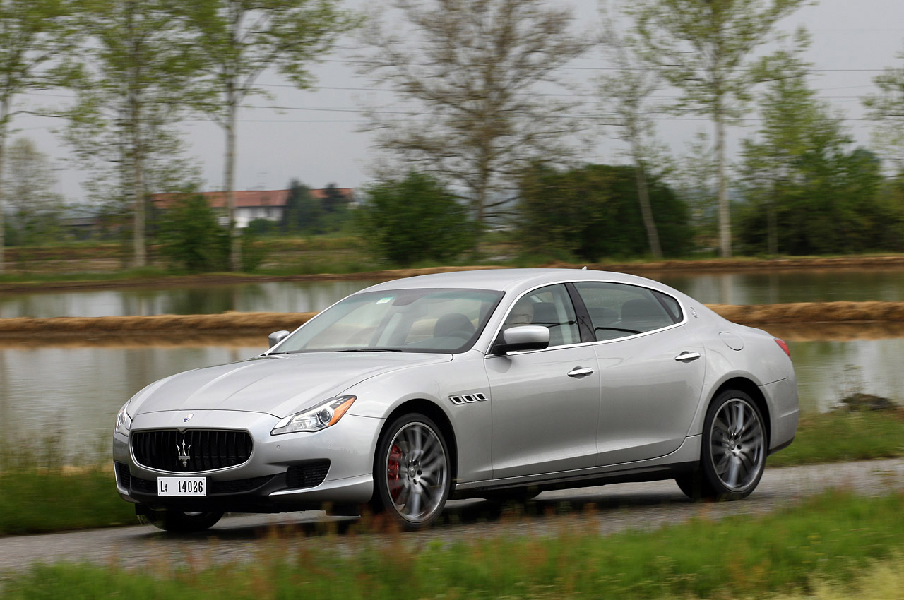 Maserati Quattroporte photo #27