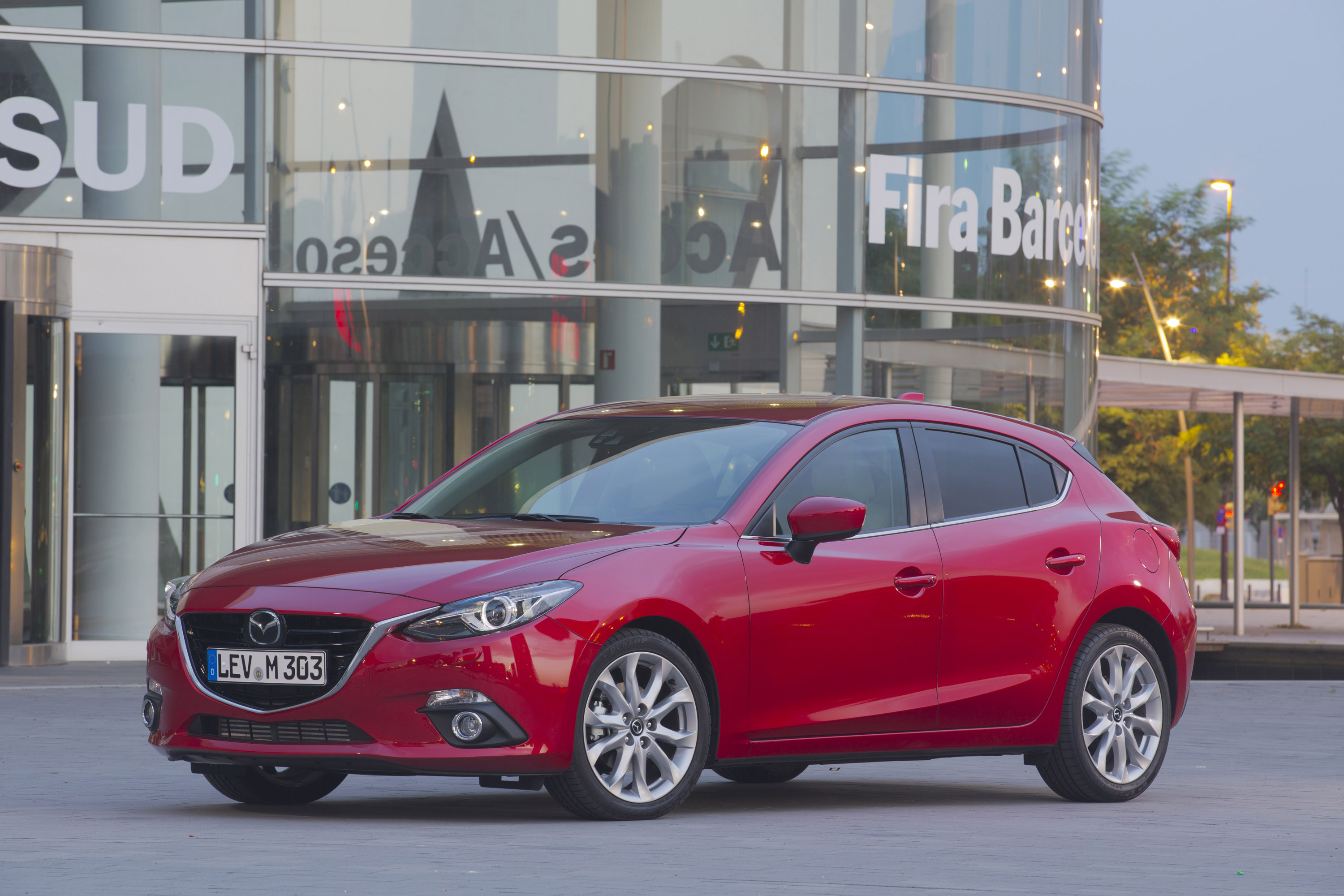 Mazda 3 Hatchback photo #15