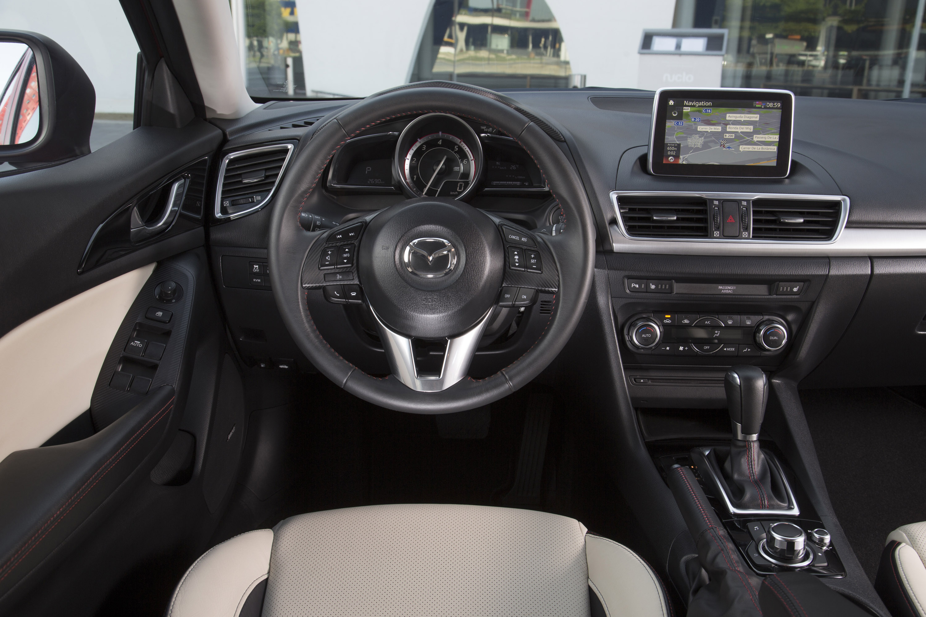Mazda 3 Hatchback photo #43