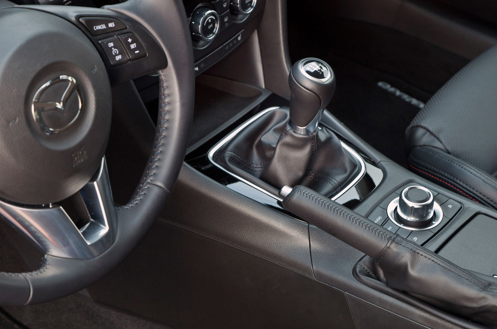 Mazda6 photo #39