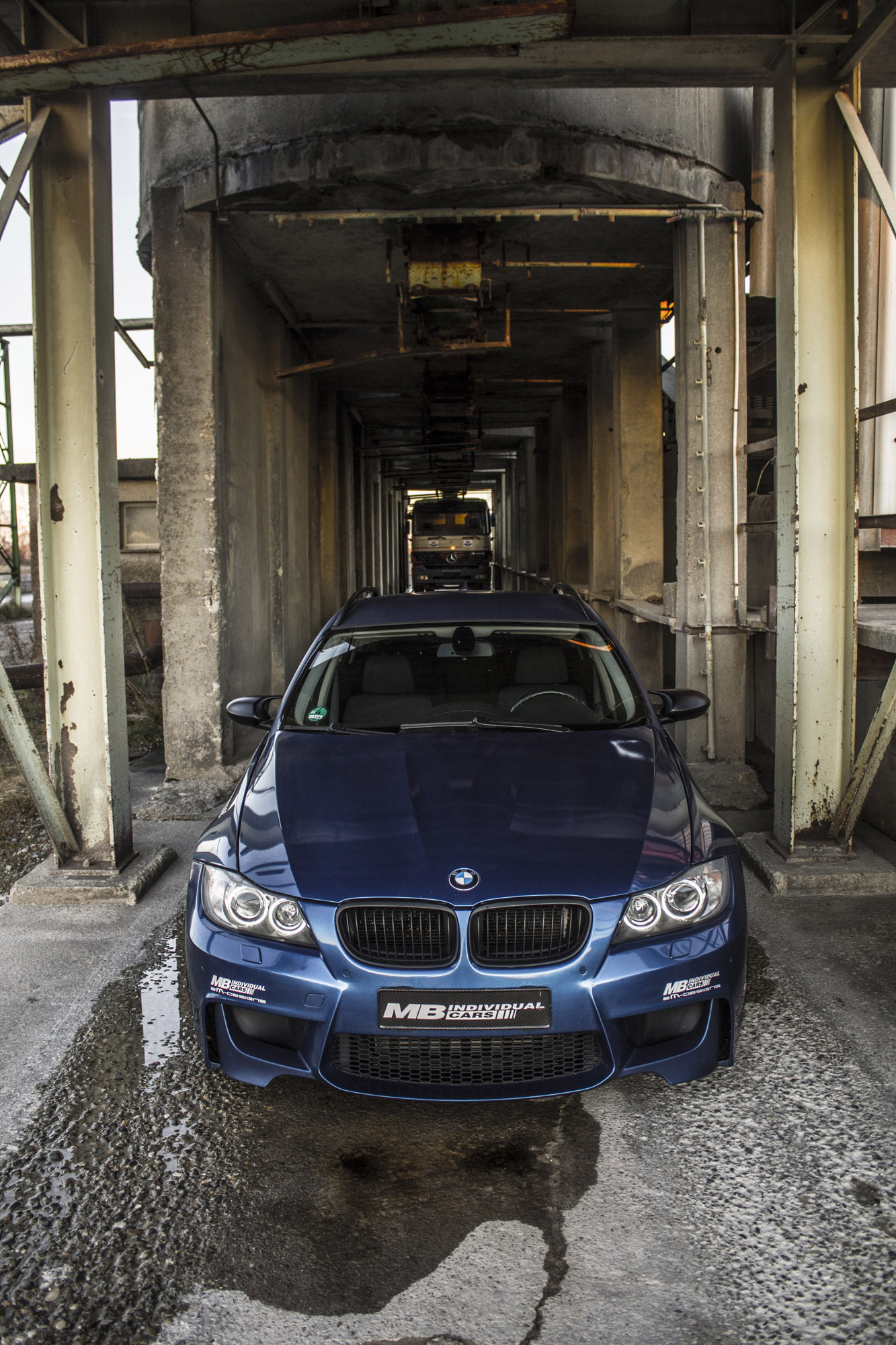 MB BMW 335i Touring photo #4