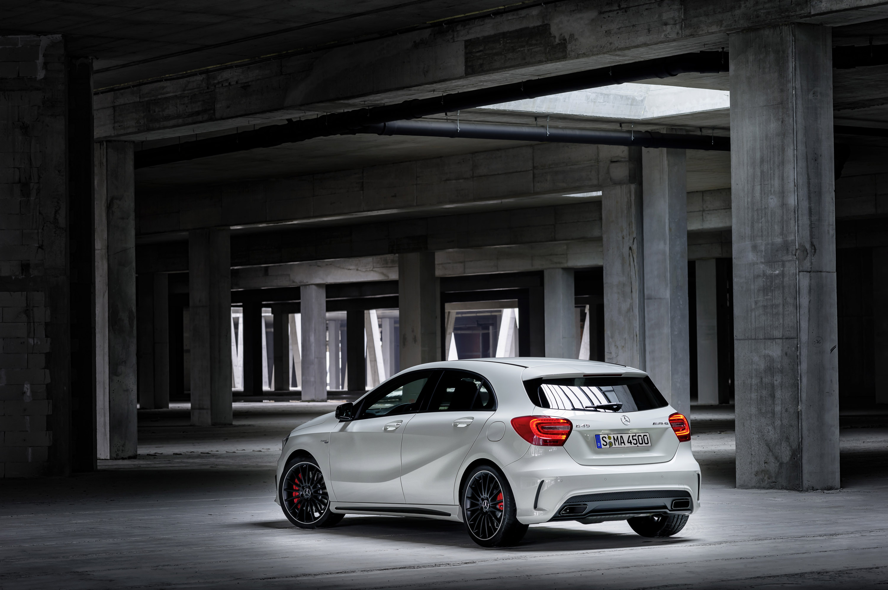Mercedes-Benz A45 AMG photo #22