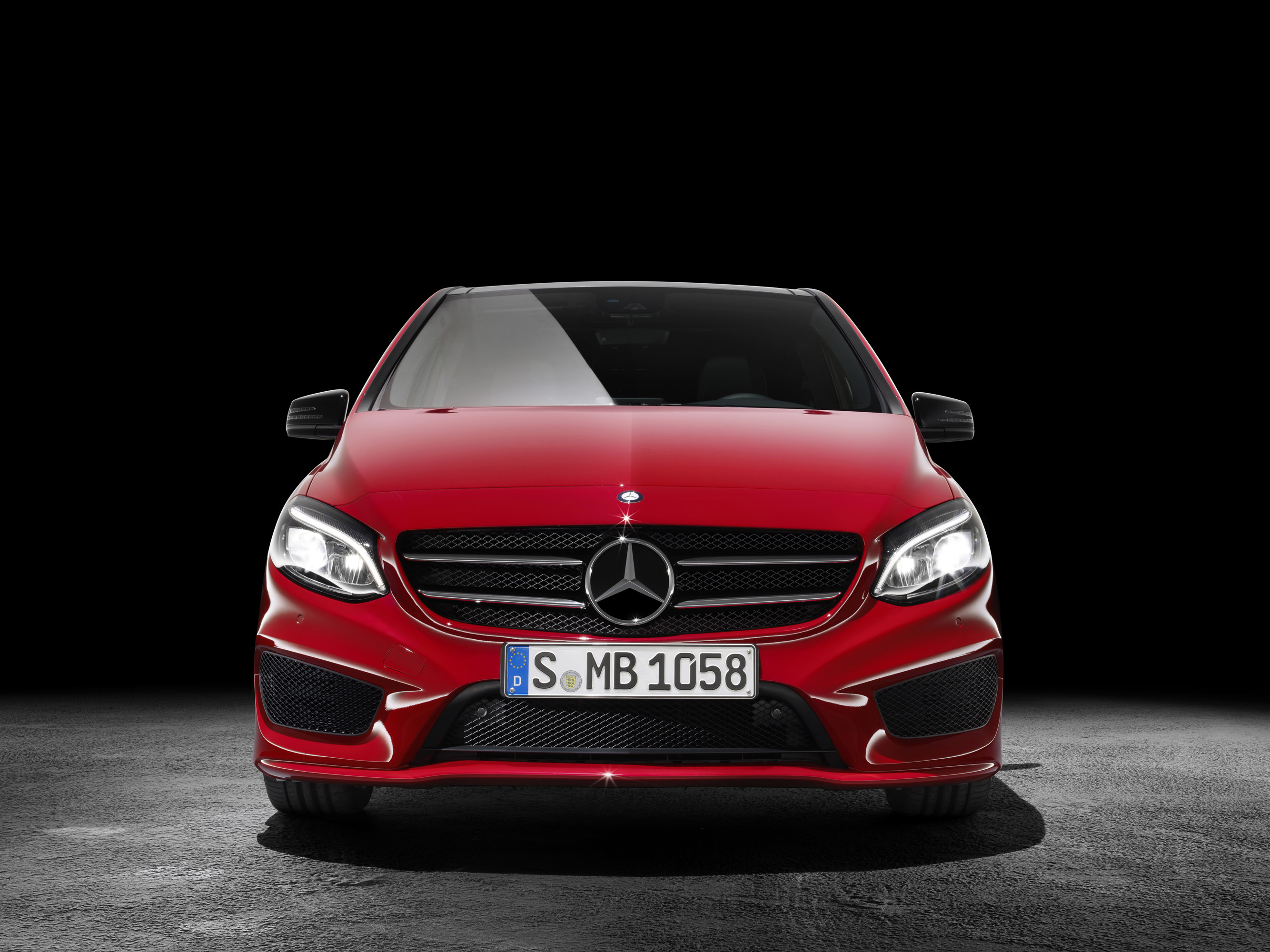 Mercedes-Benz B-Class photo #17