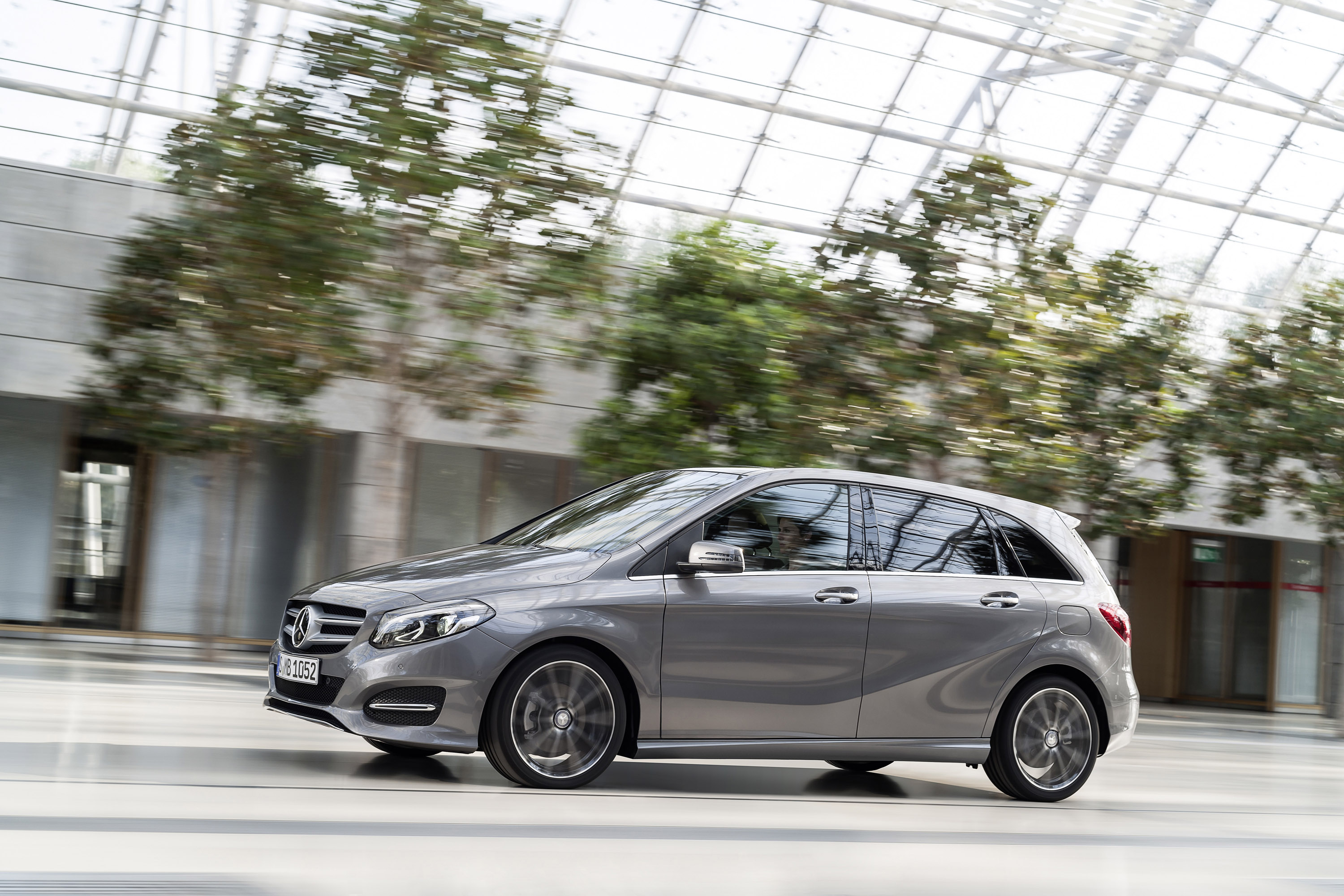 Mercedes-Benz B-Class photo #21