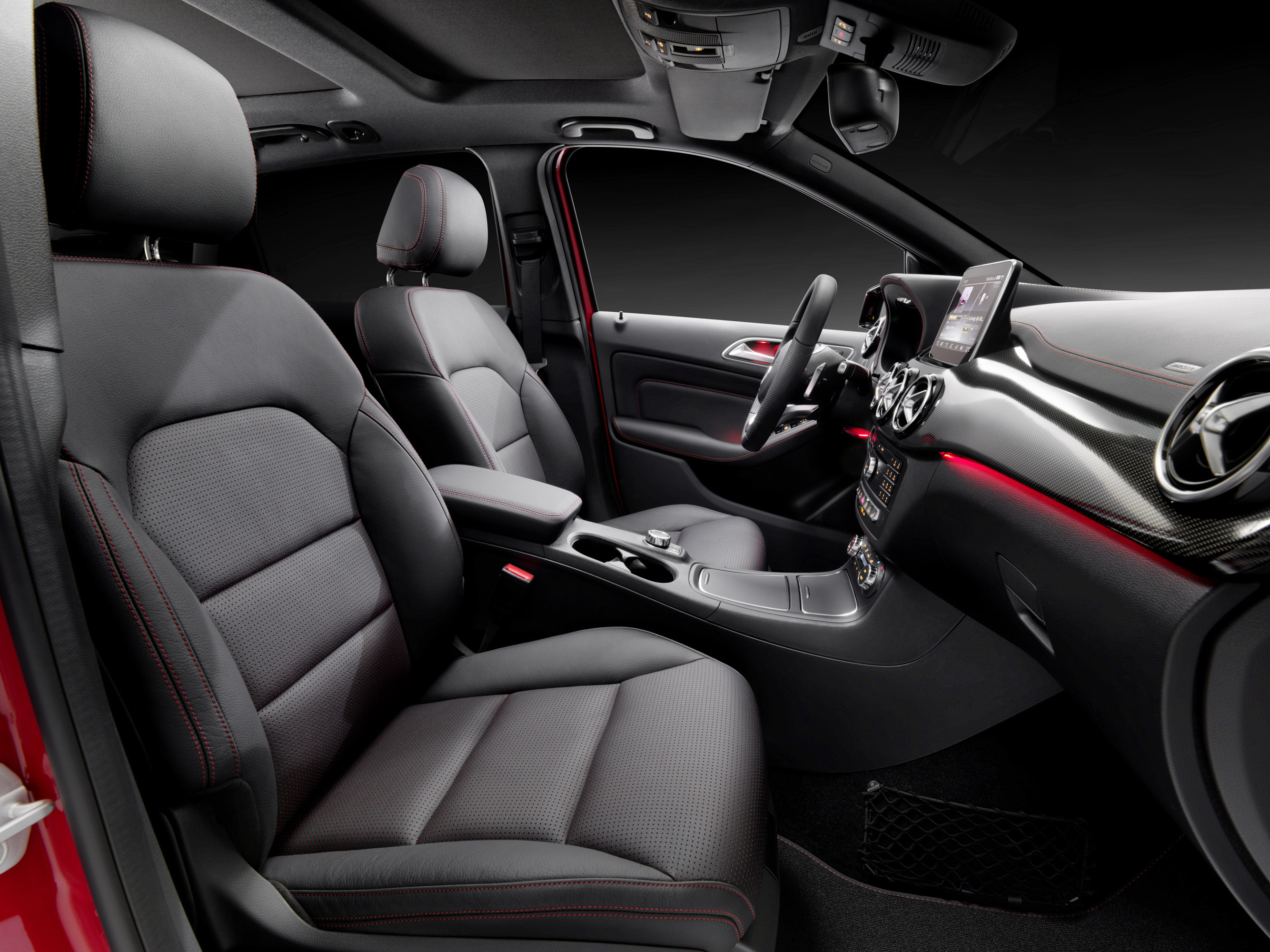 Mercedes-Benz B-Class photo #39