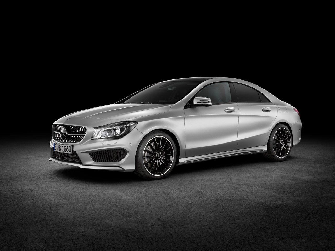 Mercedes-Benz CLA-Class photo #2