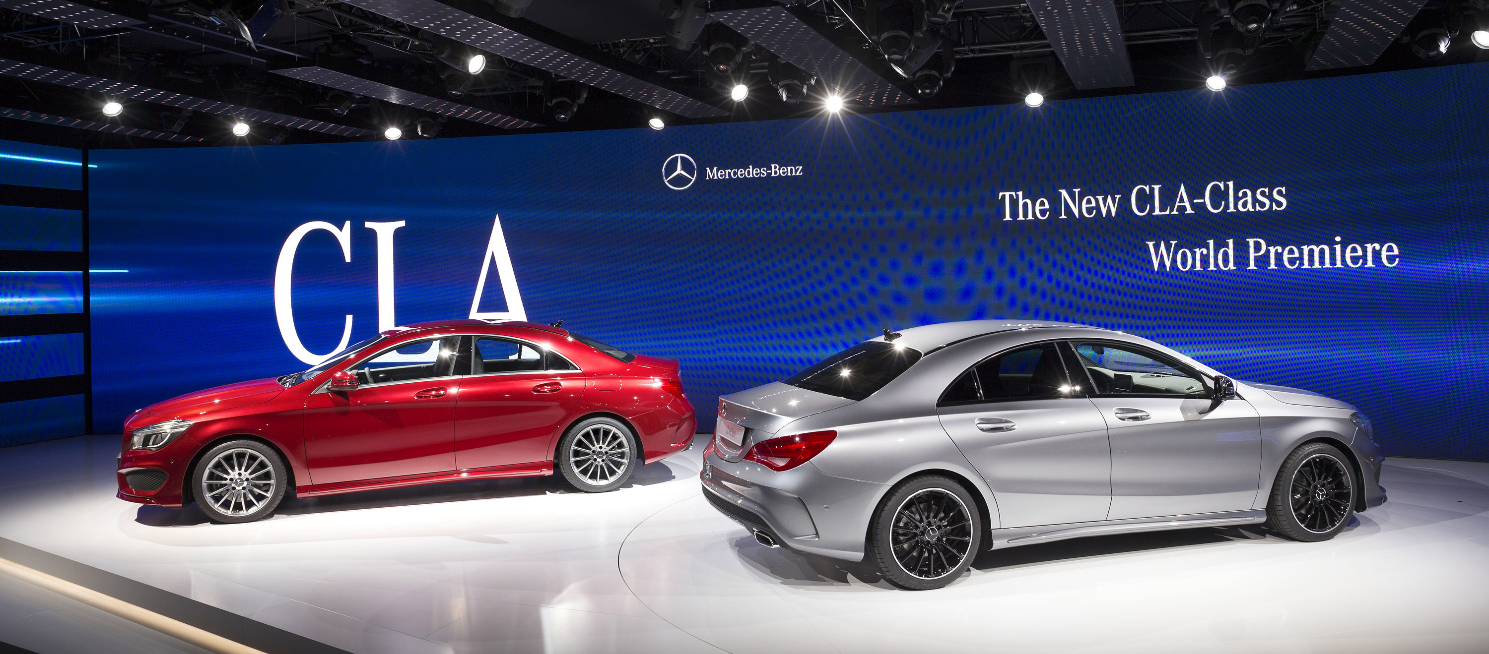 Mercedes-Benz CLA-Class photo #32