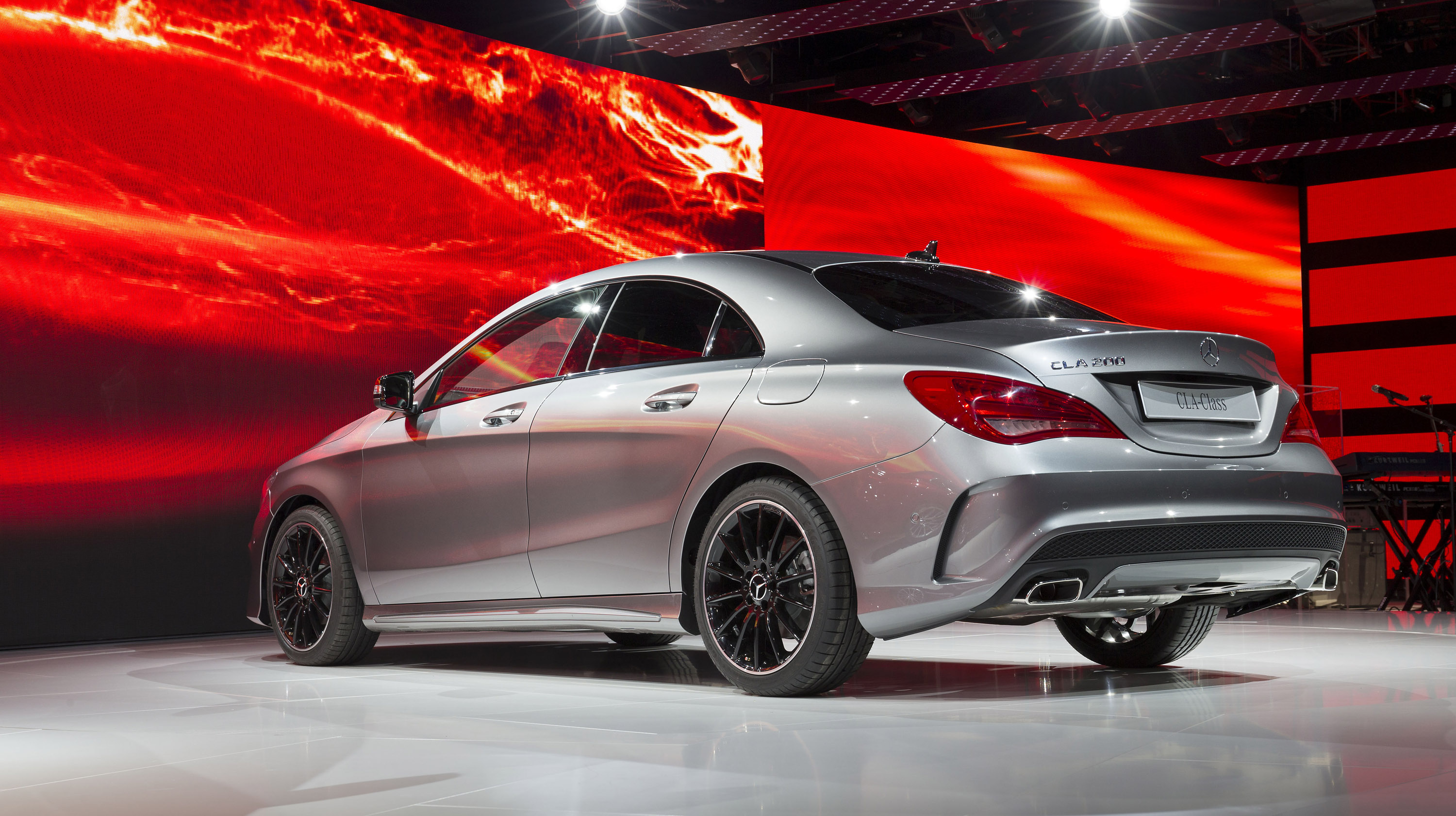 Mercedes-Benz CLA-Class photo #34