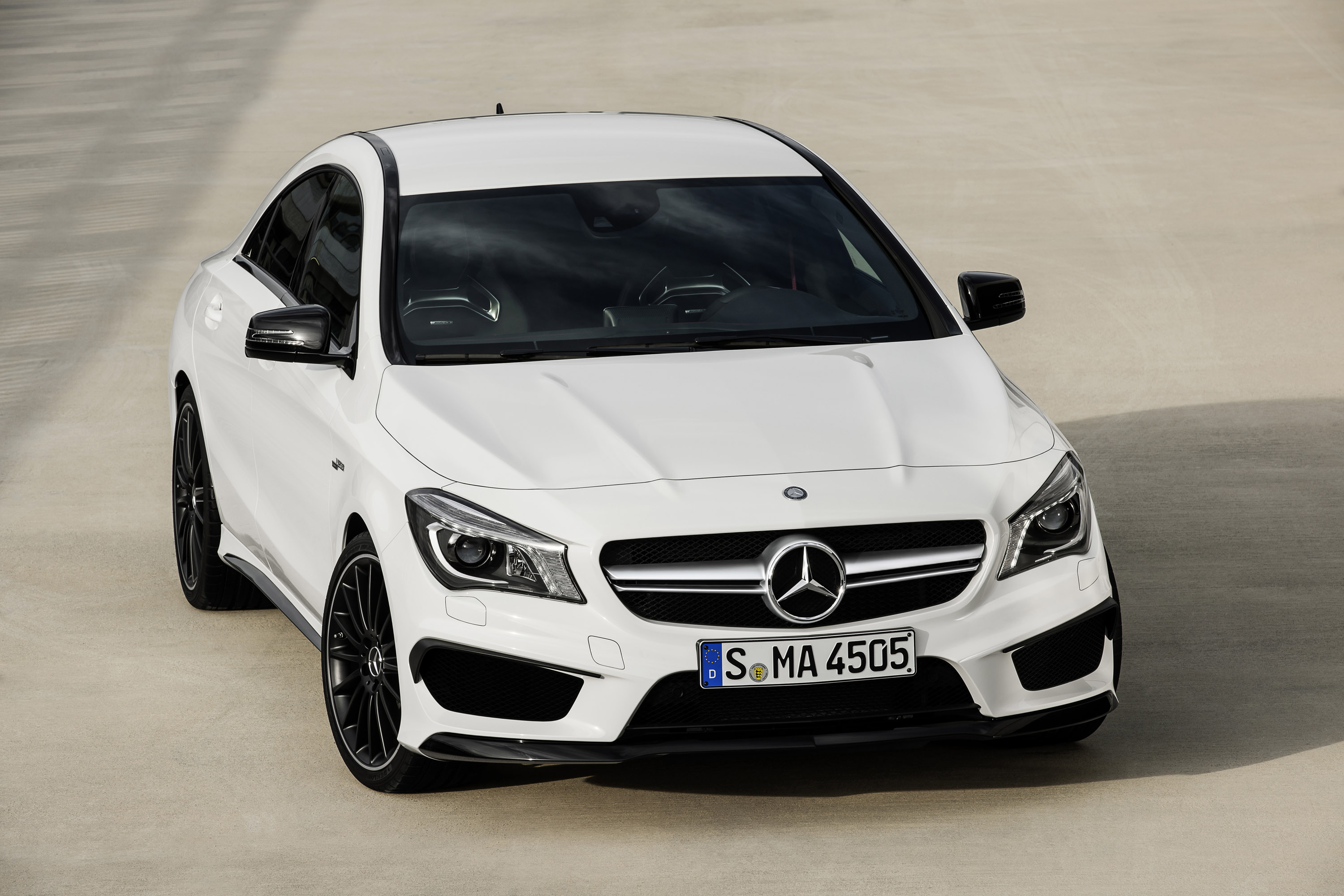 Mercedes-Benz CLA45 AMG photo #1