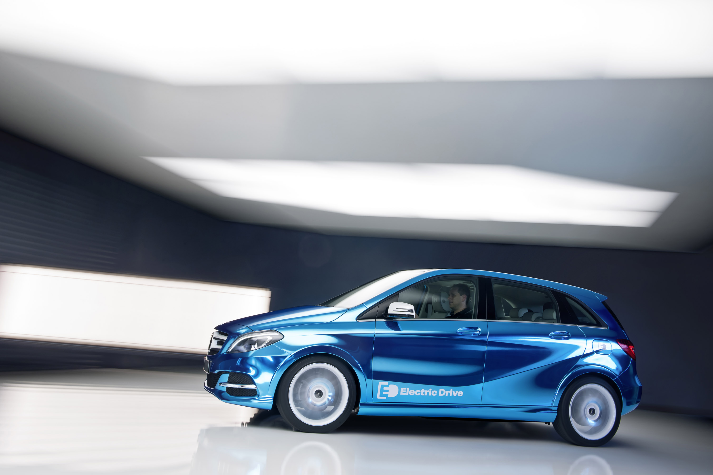 Mercedes-Benz Concept B-Class Electric Drive photo #2