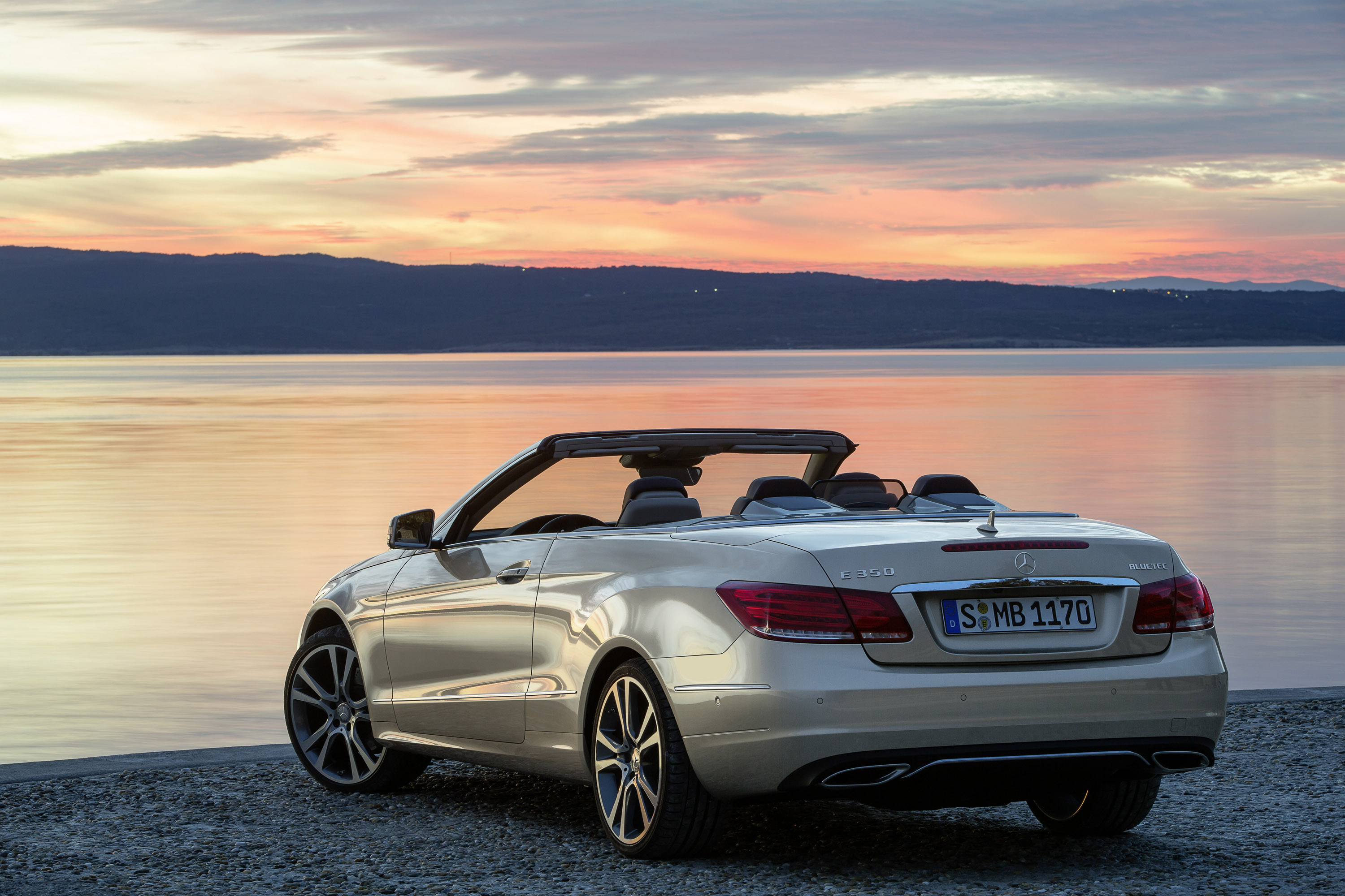 Mercedes-Benz E-Class Cabriolet photo #54