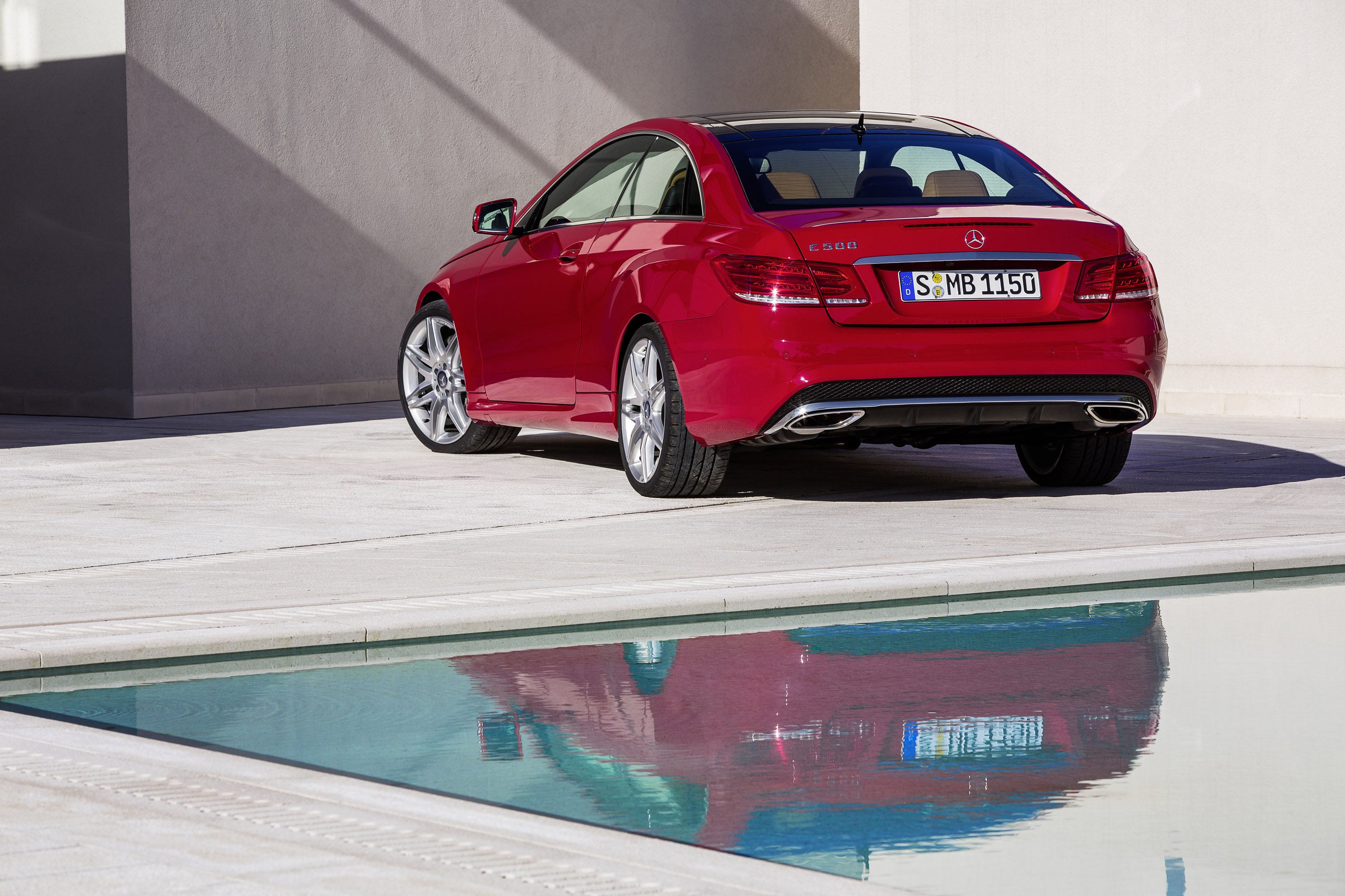 Mercedes-Benz E-Class Coupe and Cabriolet photo #42