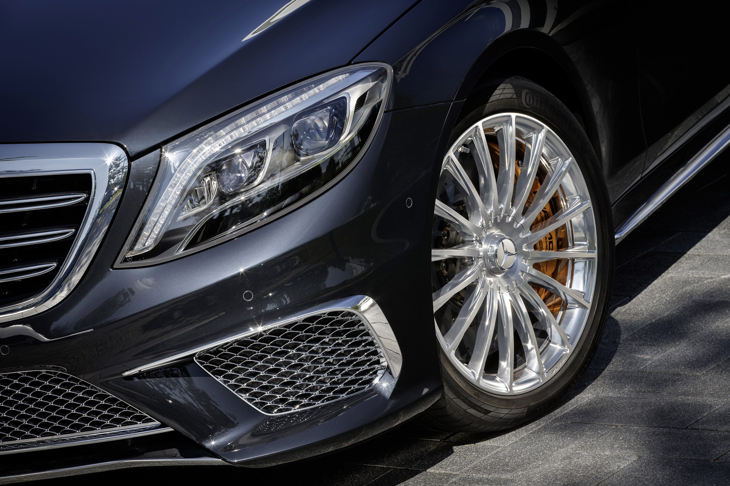 Mercedes-Benz S 65 AMG photo #17