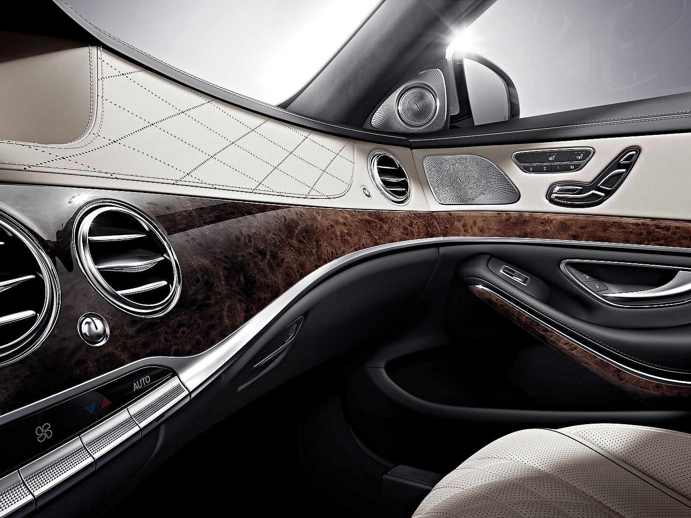 Mercedes-Benz S-Class photo #15