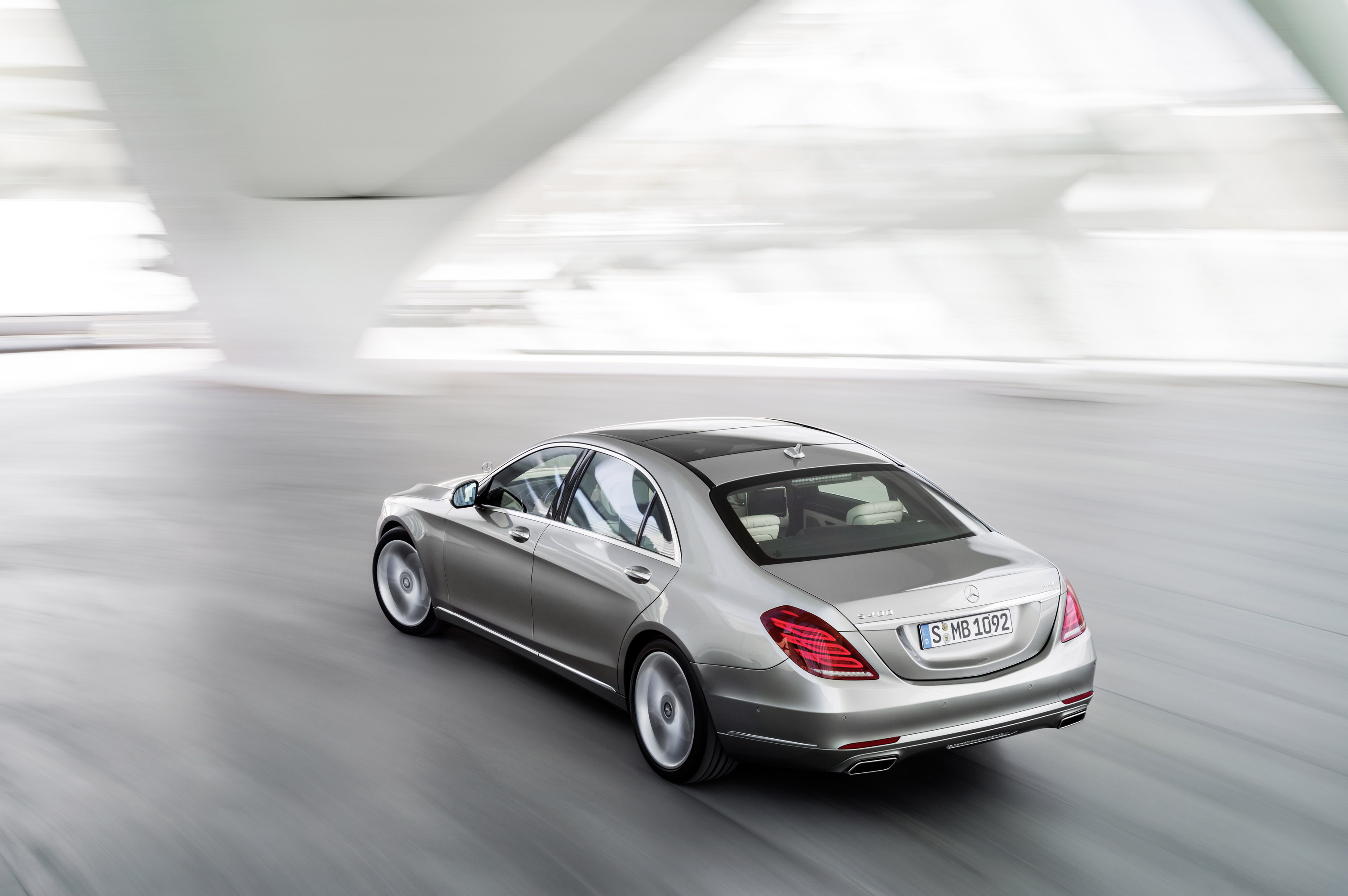 Mercedes-Benz S-Class photo #38