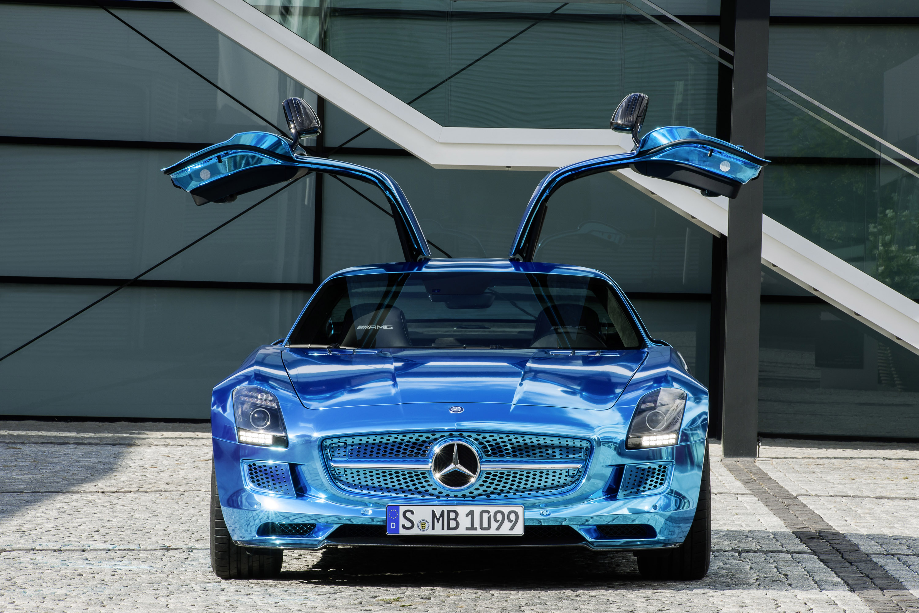Mercedes-Benz SLS AMG Coupe Electric Drive photo #1