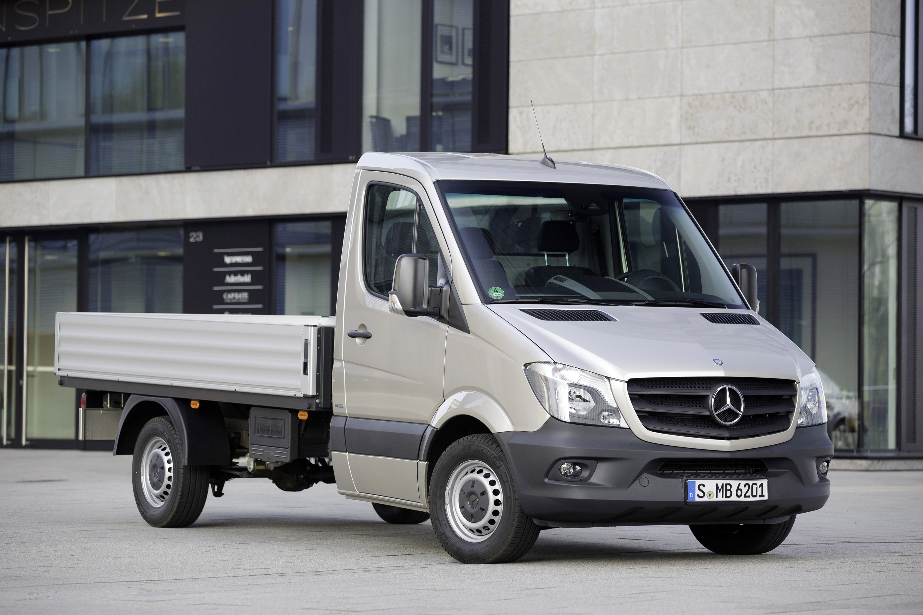 2014 Mercedes-Benz Sprinter - HD Pictures @ carsinvasion.com