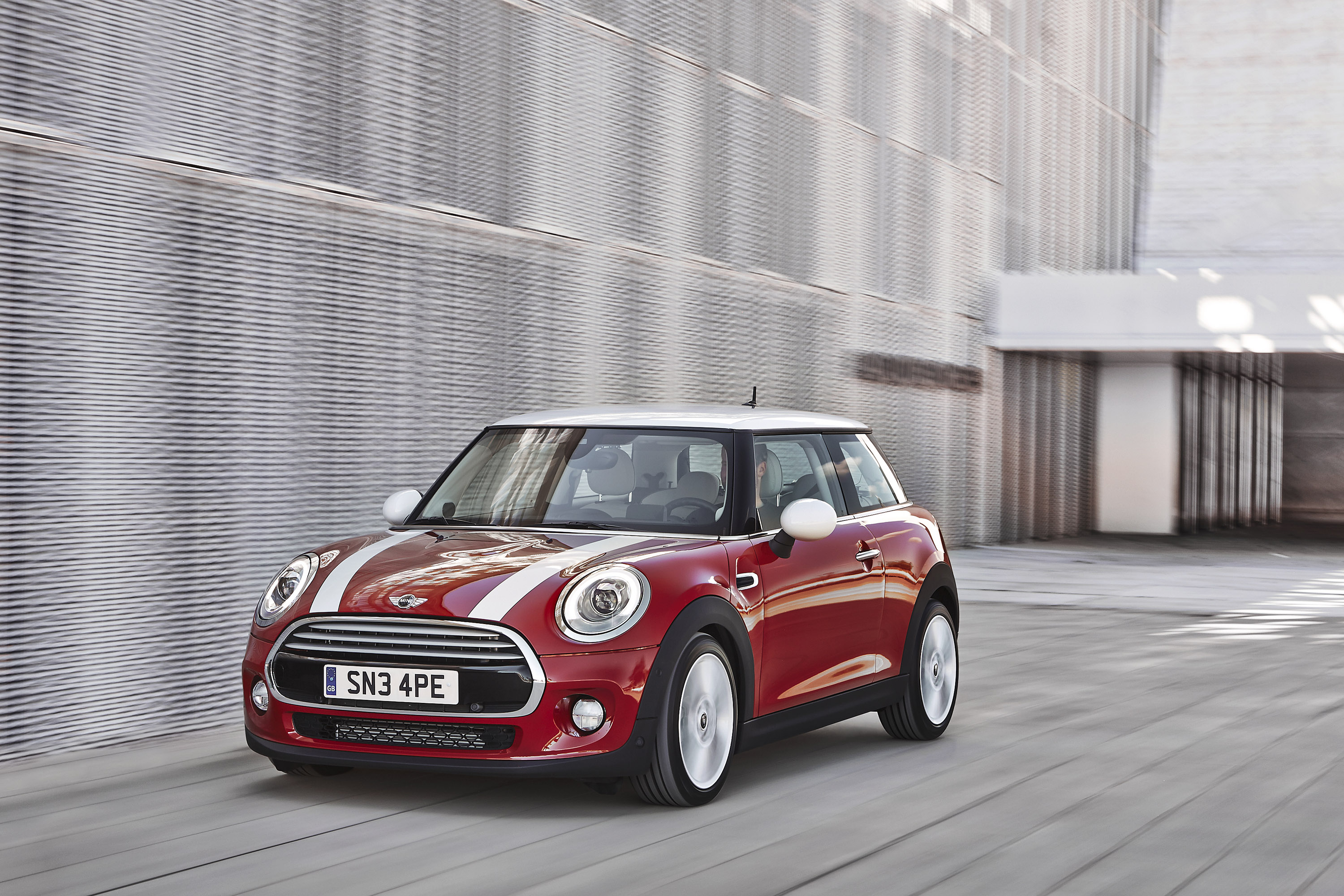 MINI Cooper photo #15