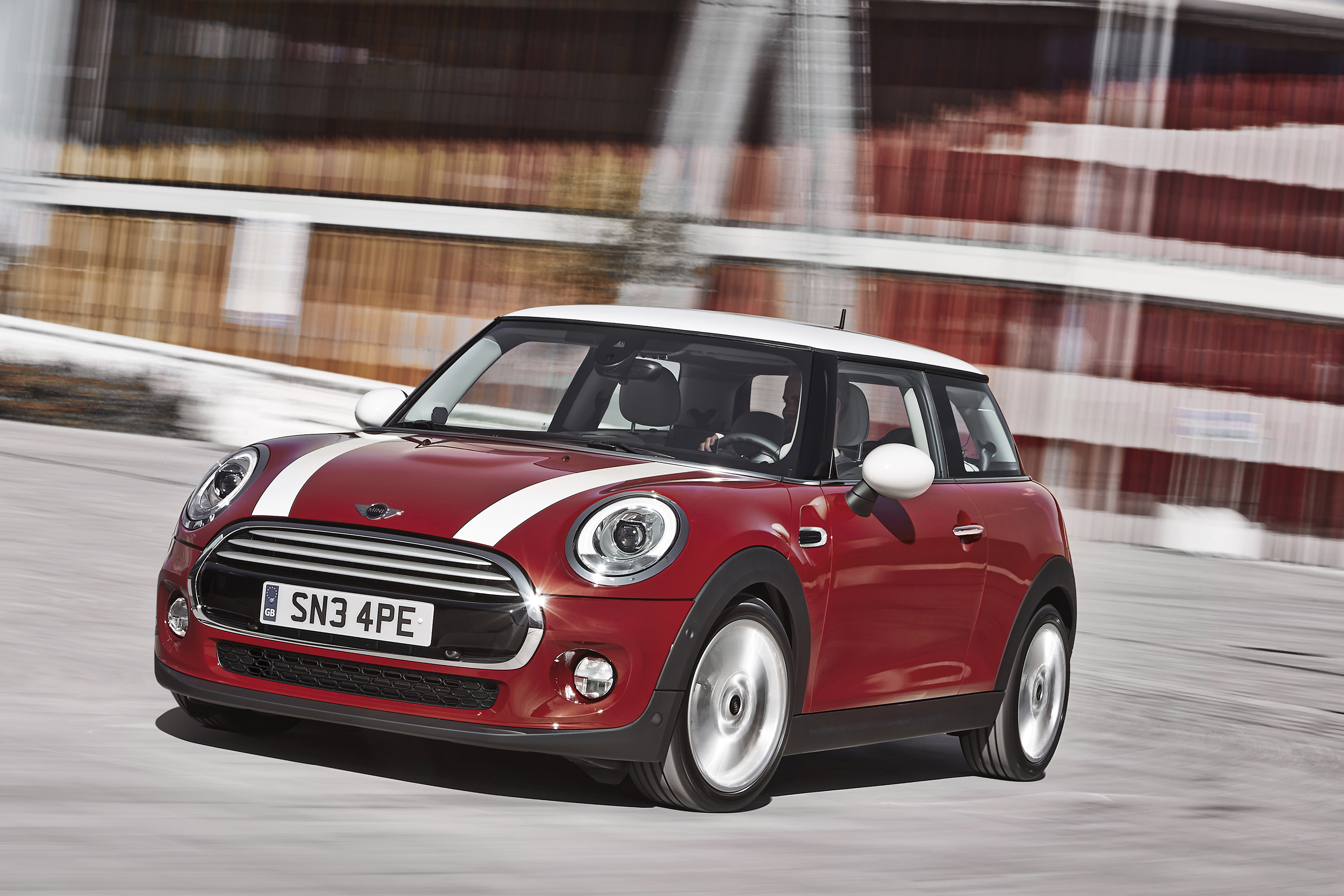 MINI Cooper photo #16