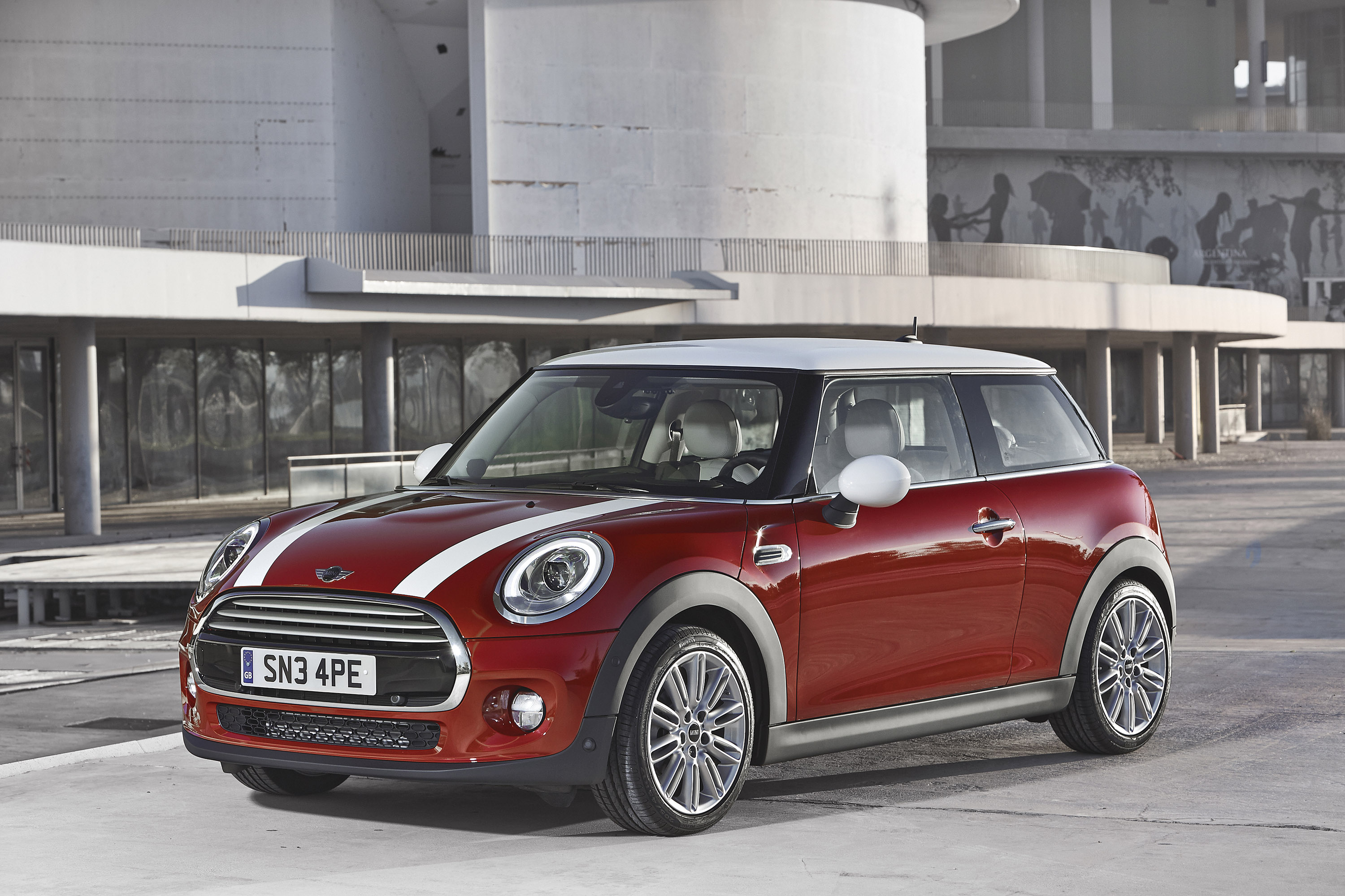 MINI Cooper photo #22