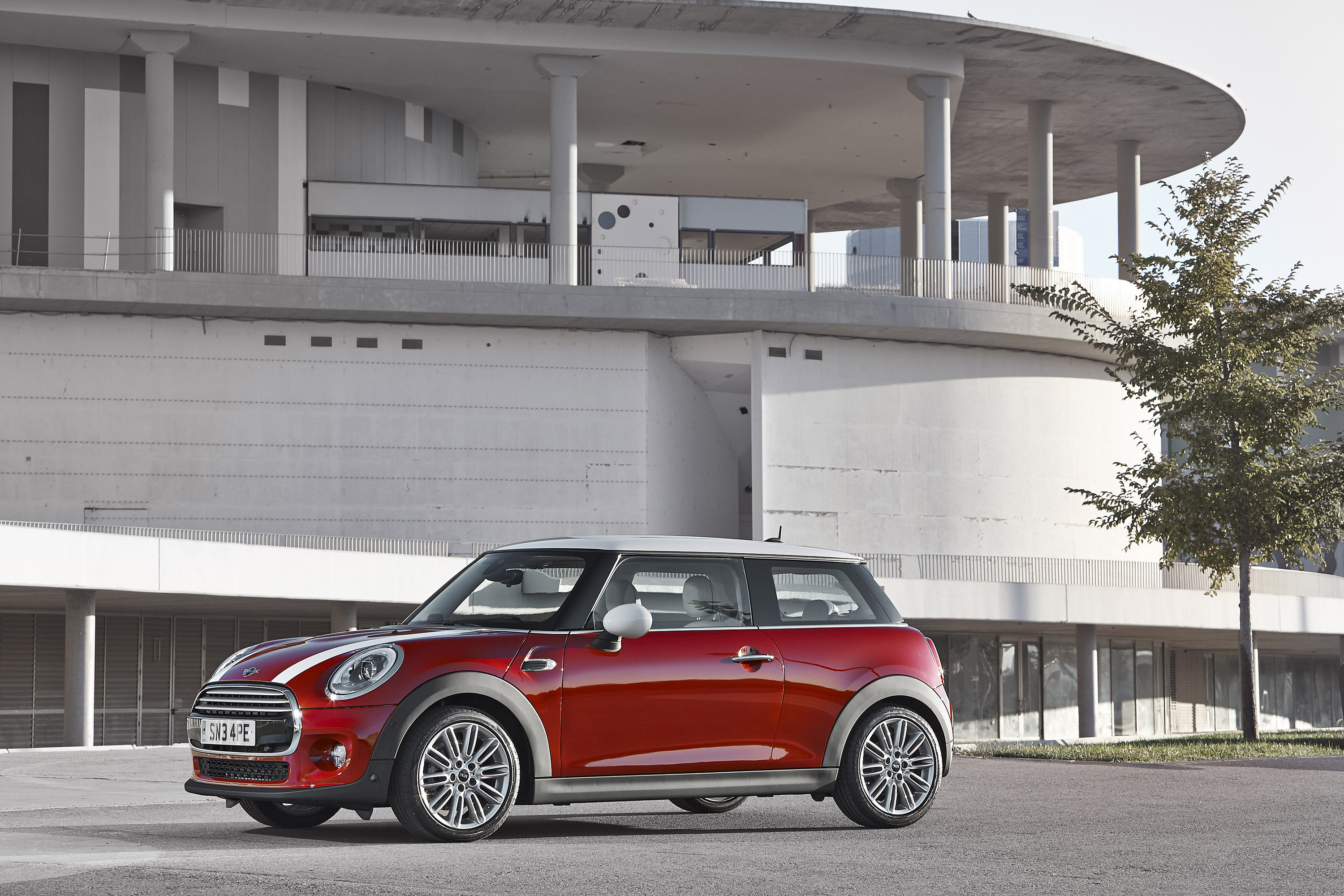 MINI Cooper photo #23