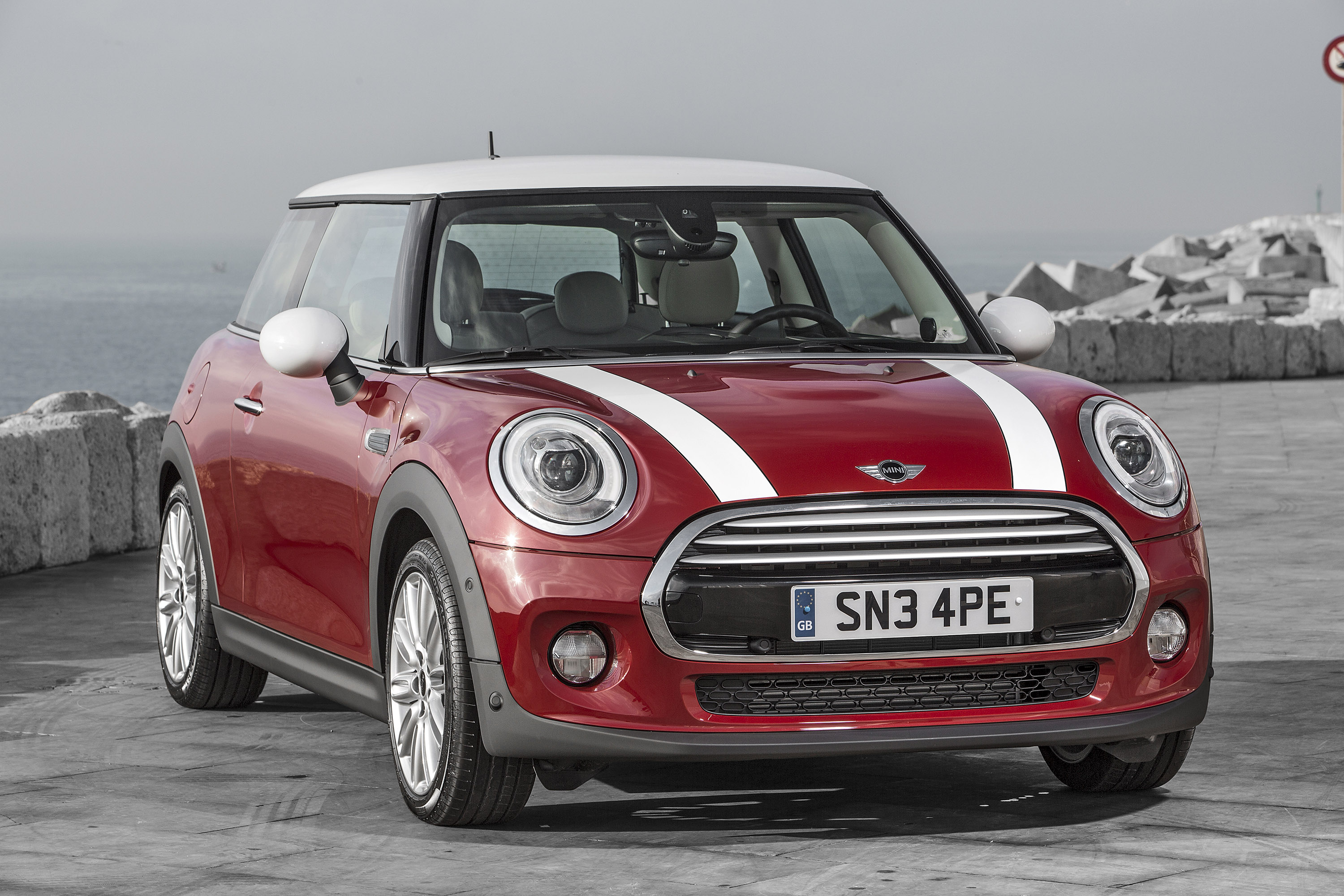 MINI Cooper photo #27