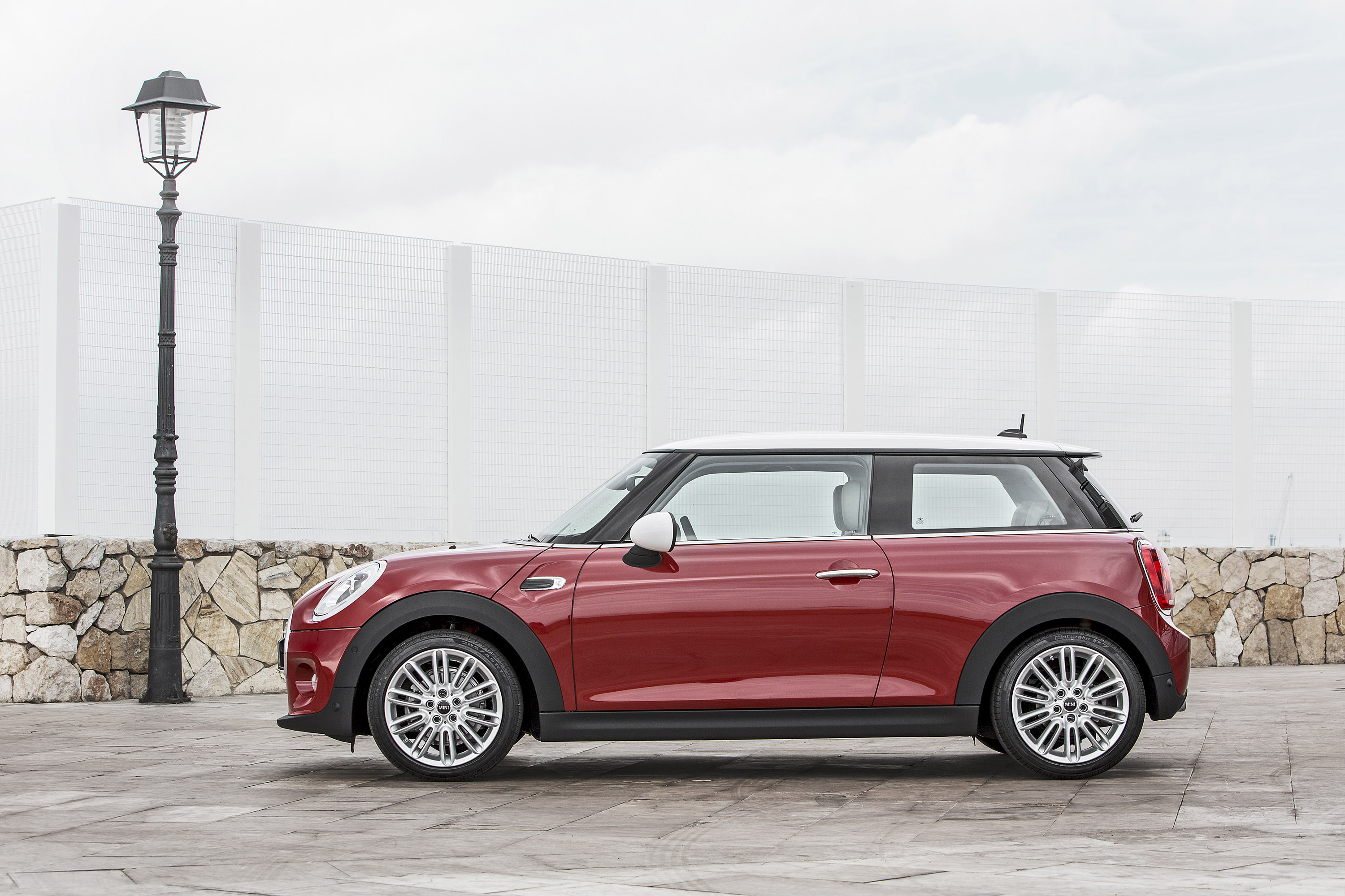 MINI Cooper photo #29