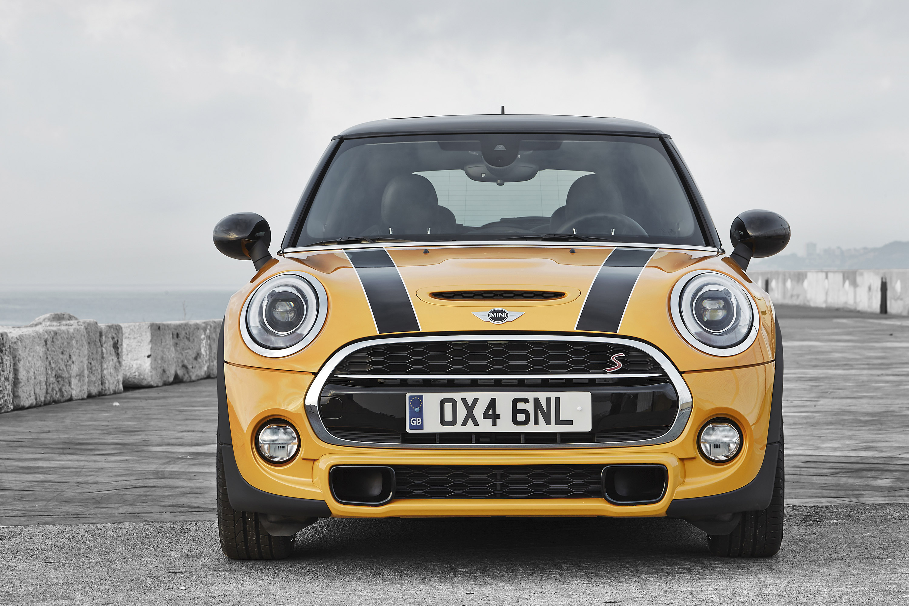 MINI Cooper photo #30