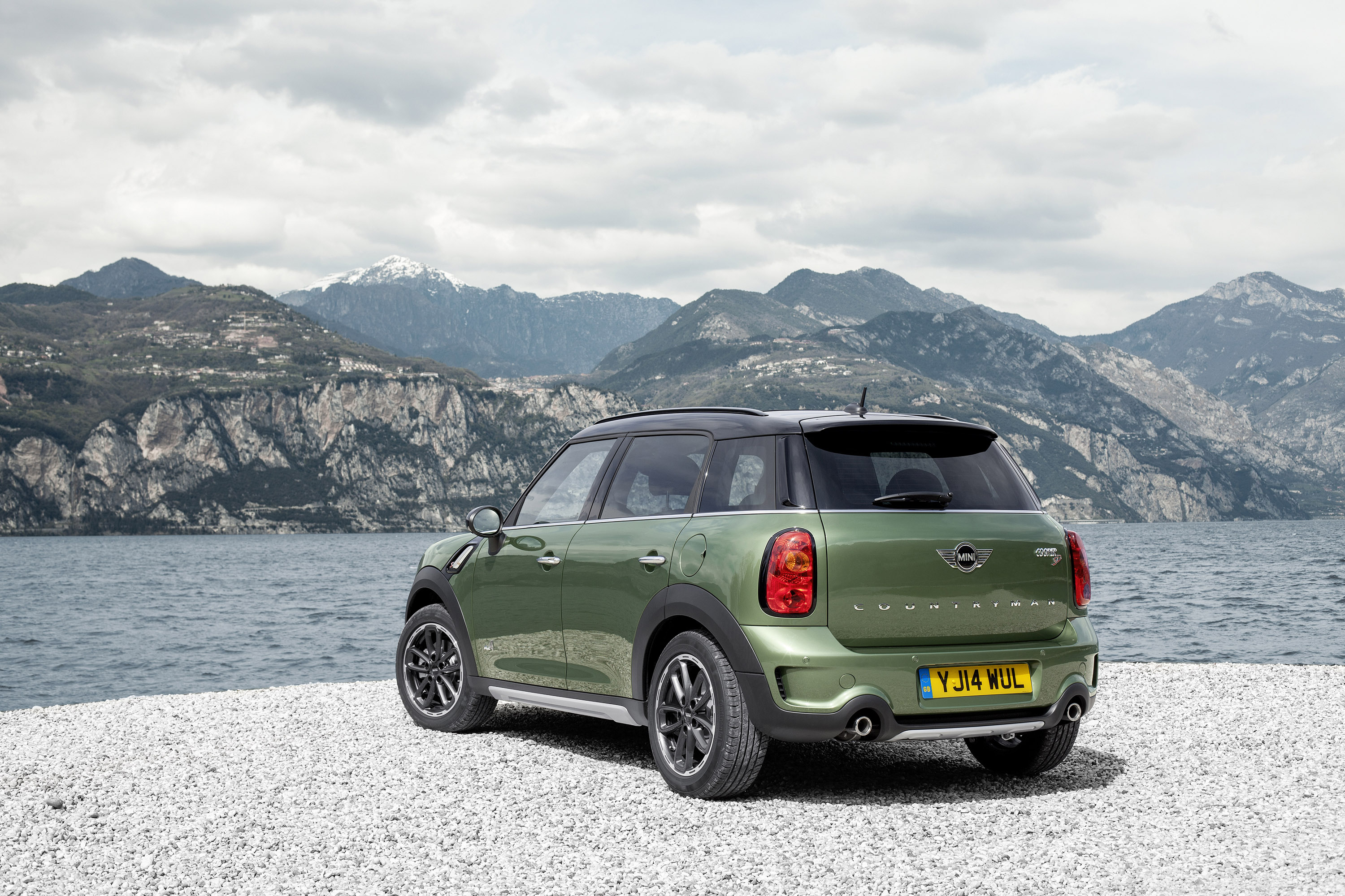 Mini Countryman photo #16