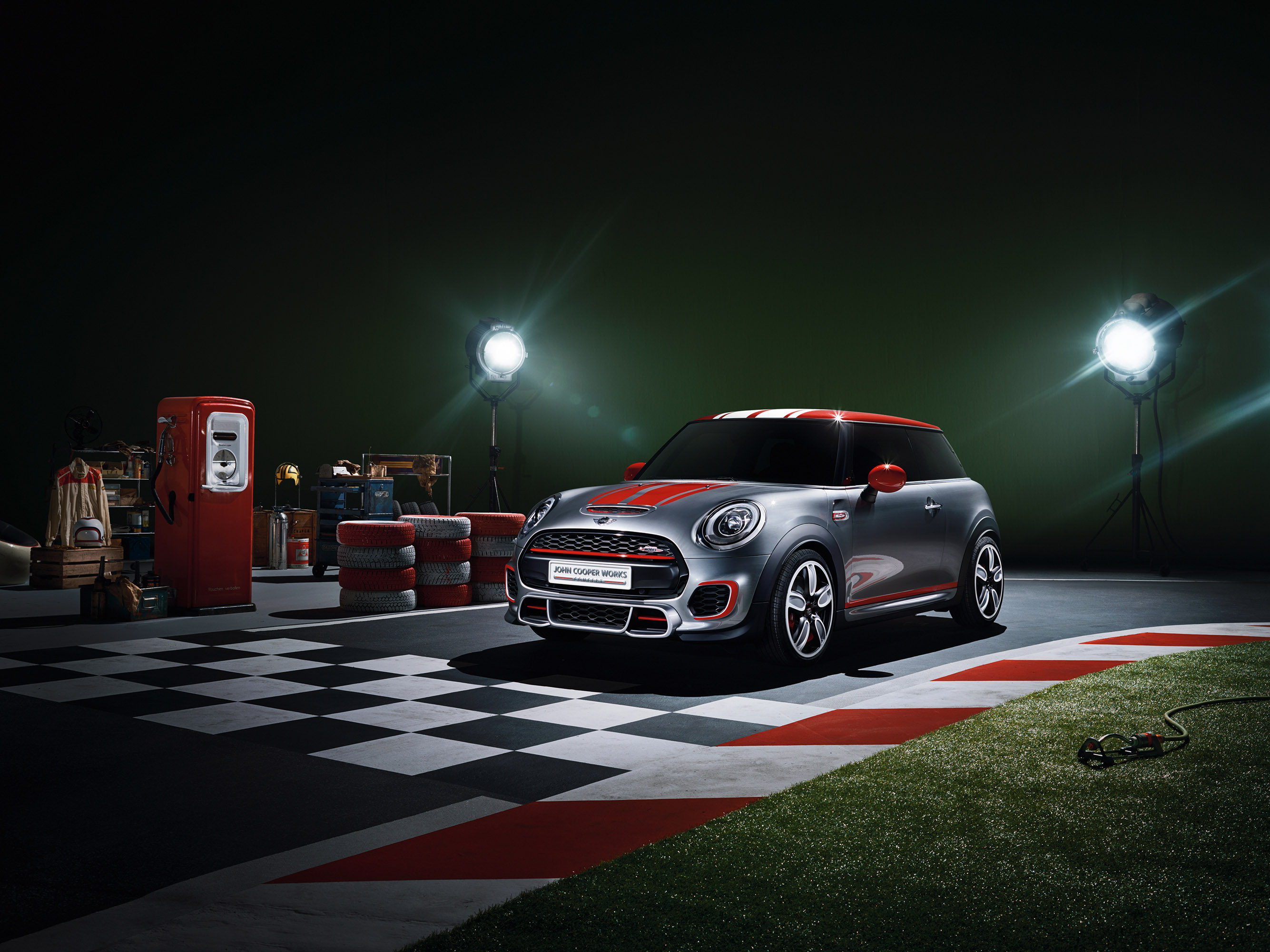 MINI John Cooper Works Concept photo #2