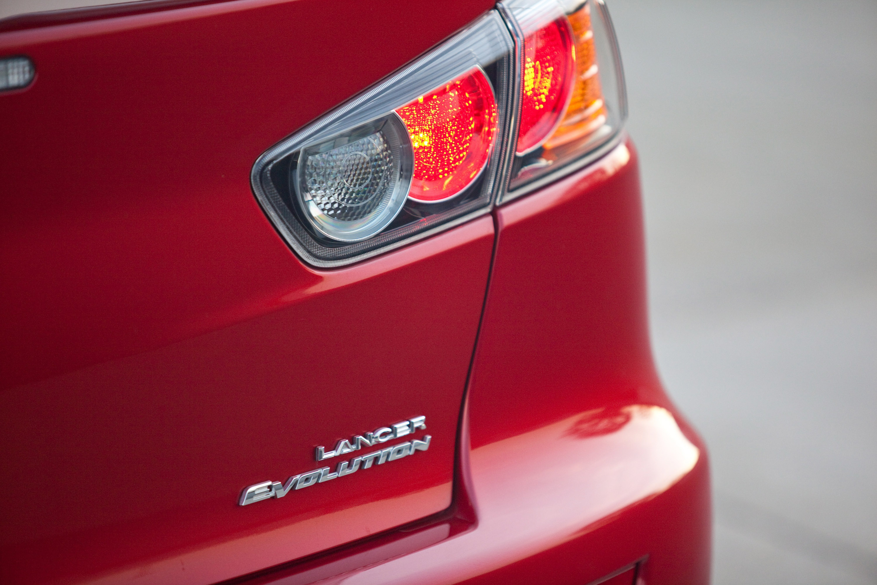 Mitsubishi Lancer Evolution photo #29