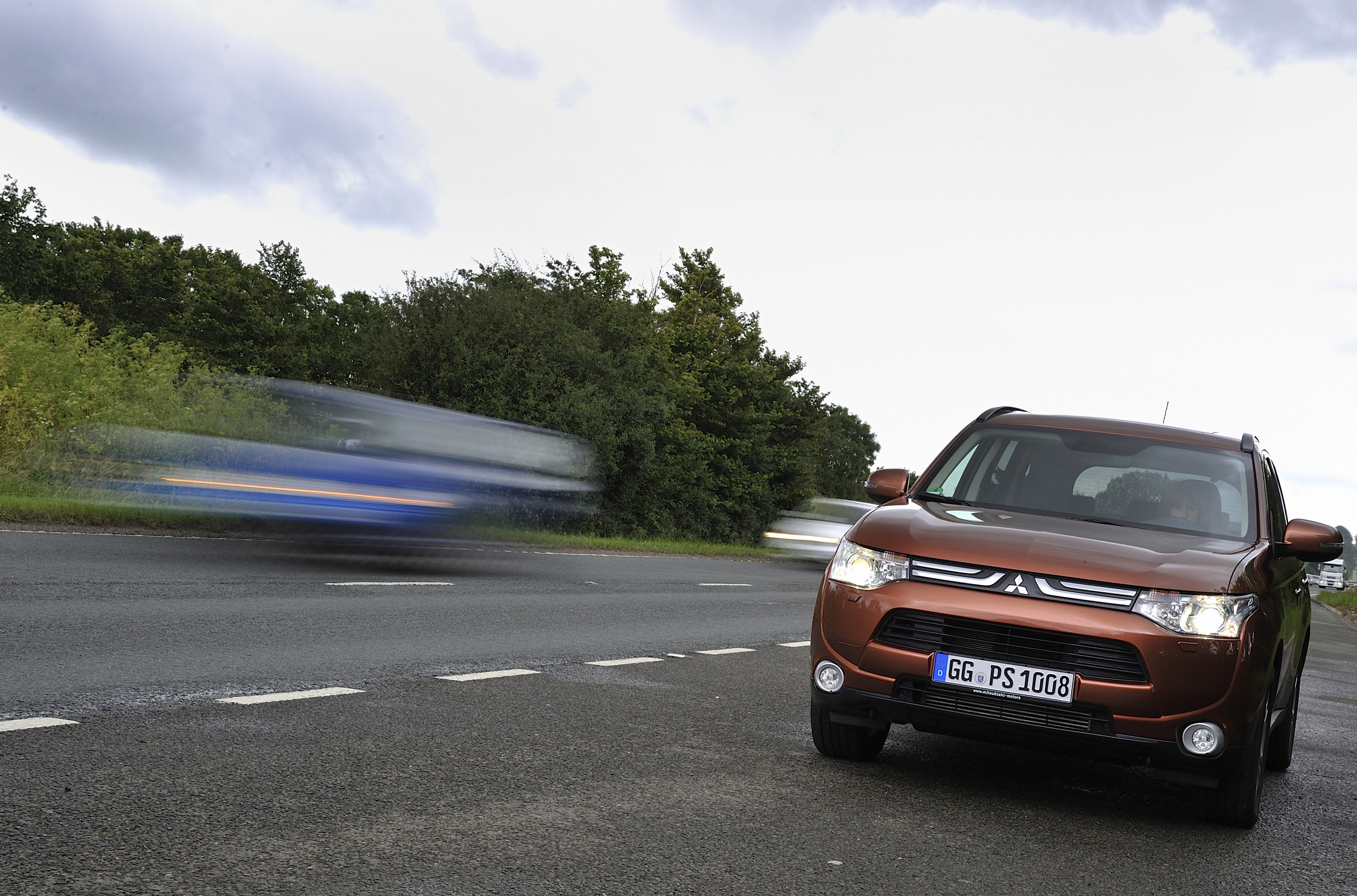 Mitsubishi Outlander photo #23