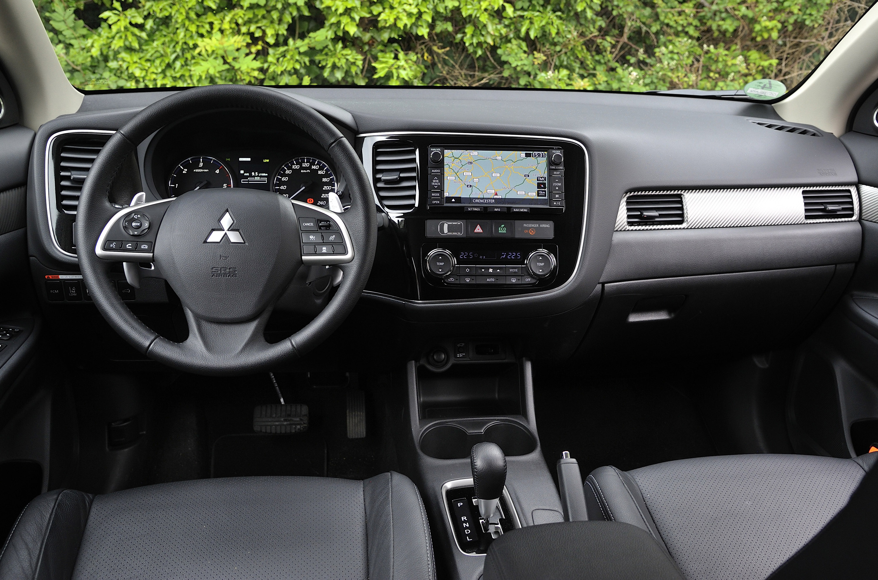 Mitsubishi Outlander photo #37
