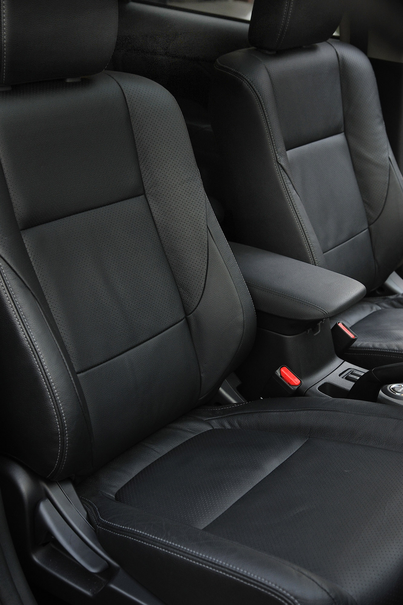 Mitsubishi Outlander photo #40