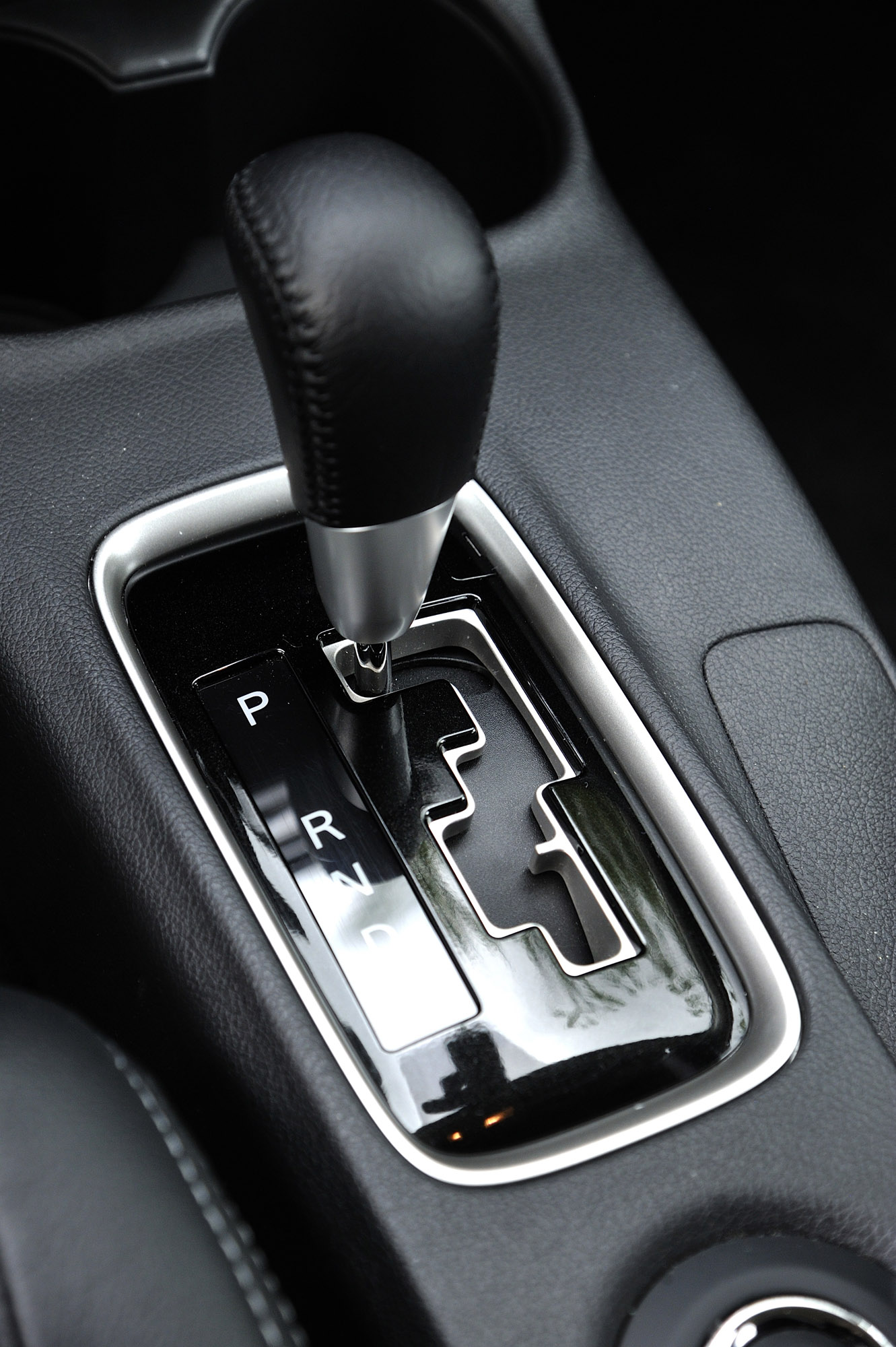 Mitsubishi Outlander photo #46