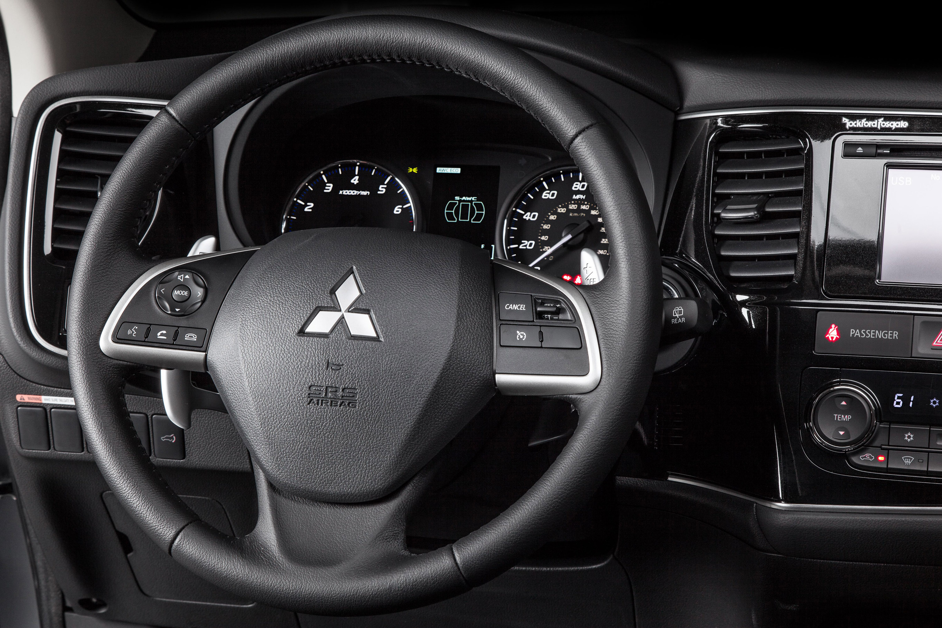 Mitsubishi Outlander photo #52